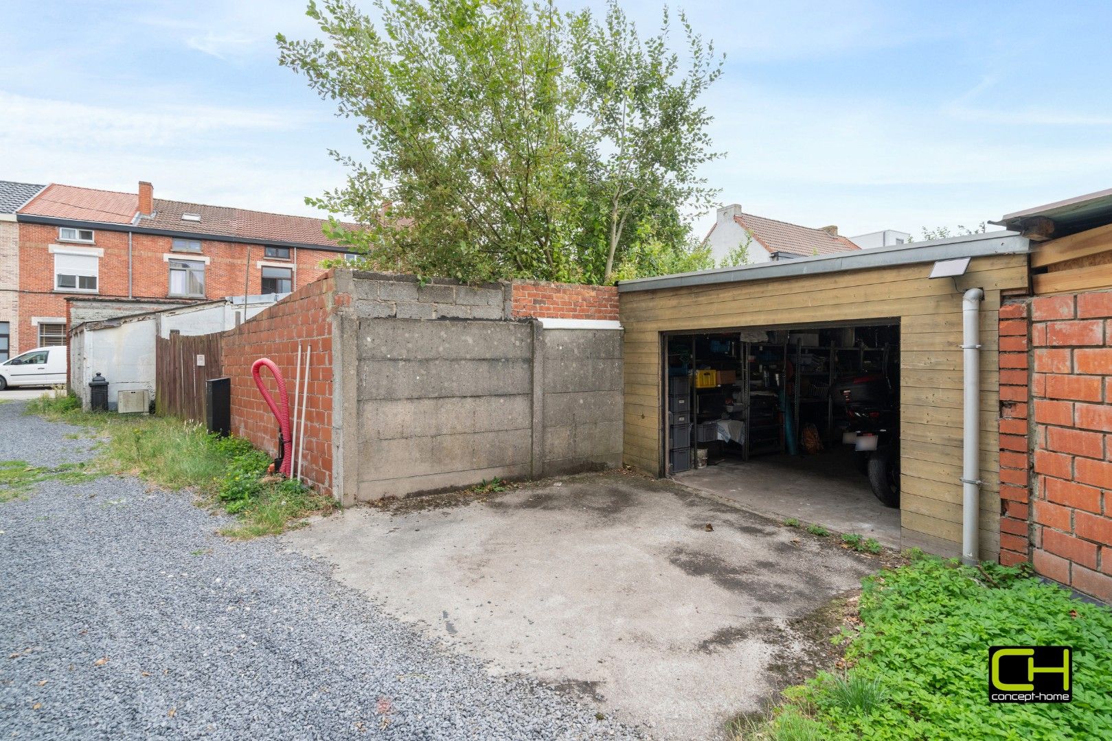 Woning met ruime garage, tuin en 2 slaapkamers foto 15