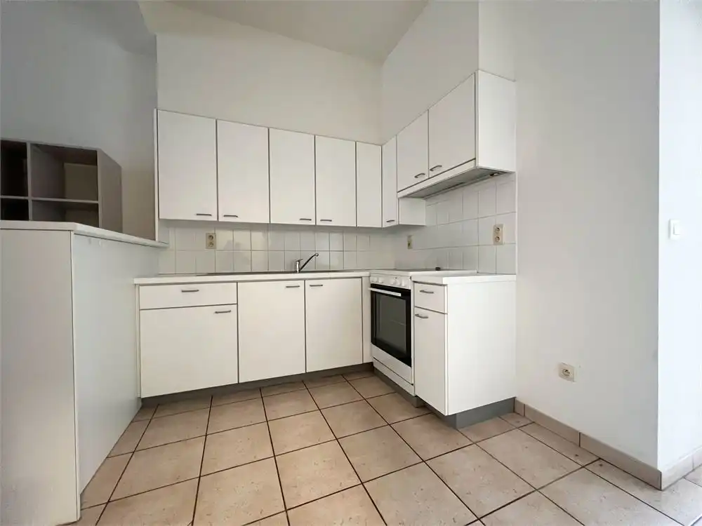 Instapklaar app. met 2 slpks. + ruim, zonnig terras (22m²) !!! foto 5