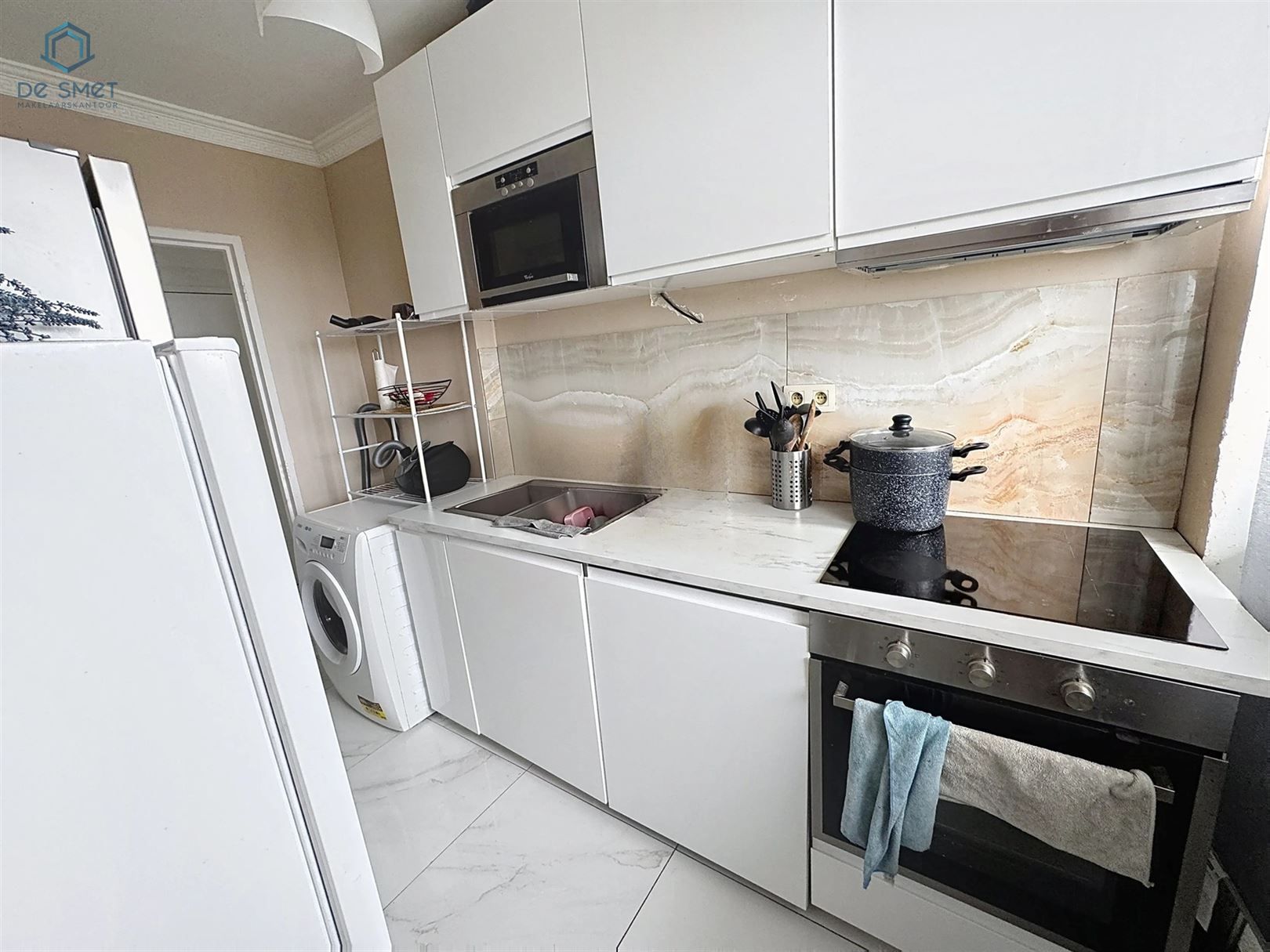 Modern en licht appartement met prachtig uitzicht foto 7