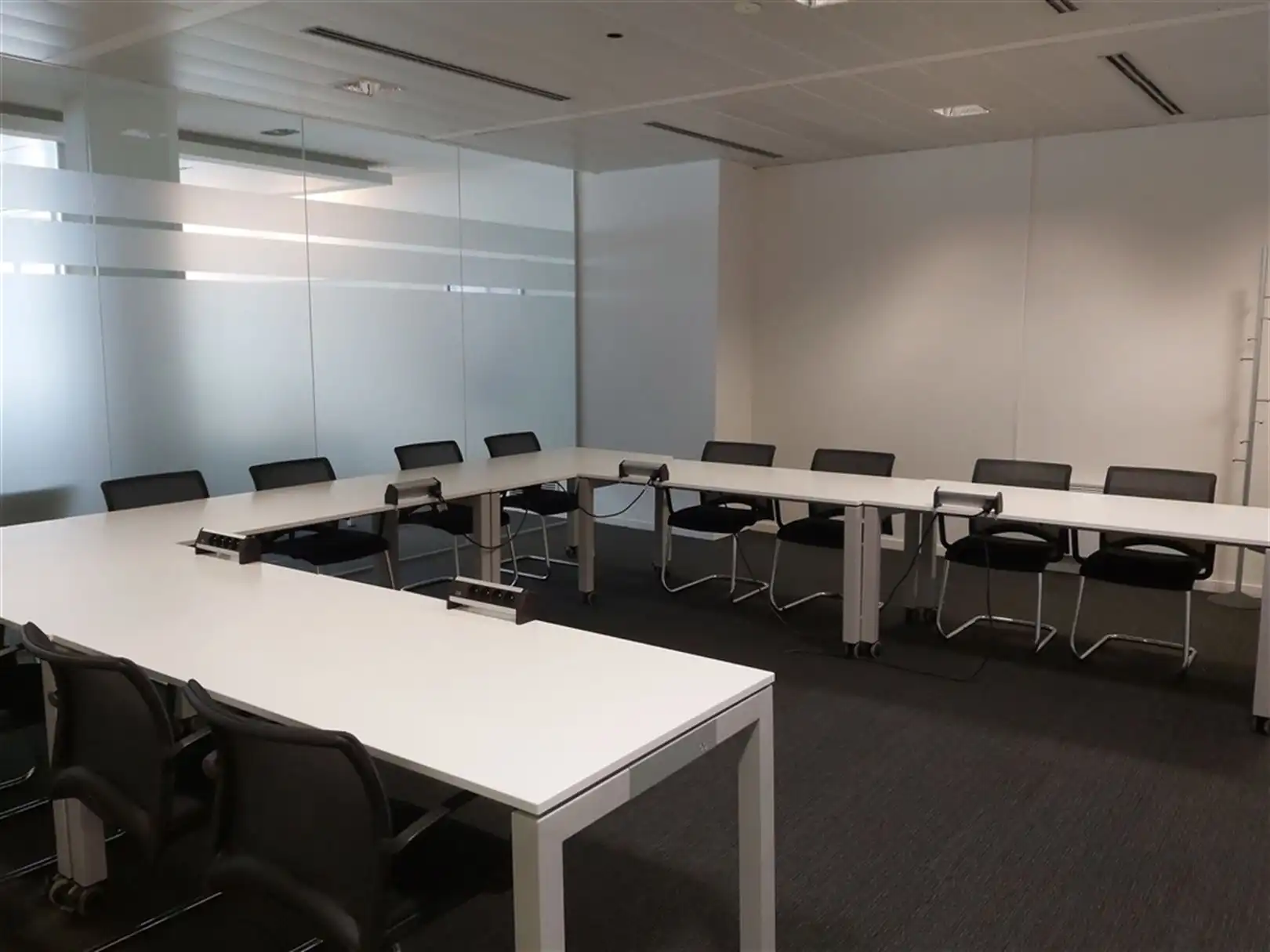 Kantoorgebouw foto 9