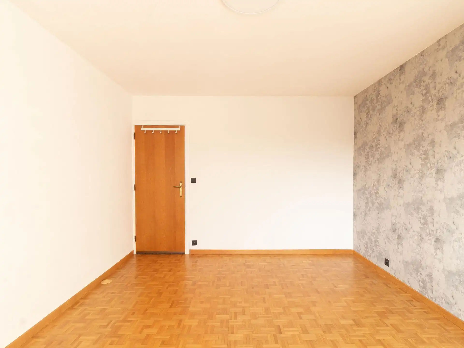 Instapklaar appartement met 2 terrassen! foto 12