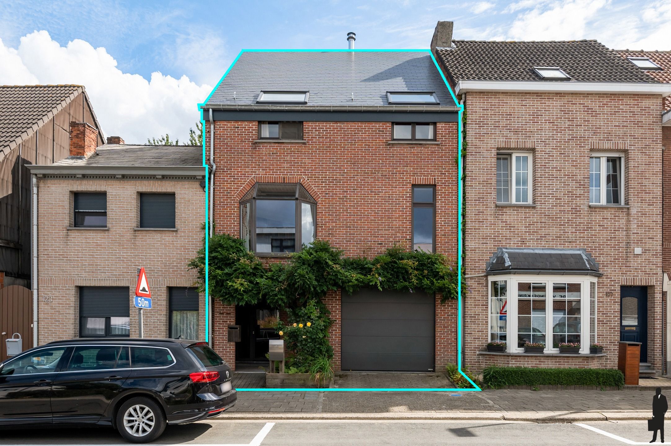 Karaktervolle split-level woning met 4 slpks en zonnige tuin foto {{pictureIndex}}