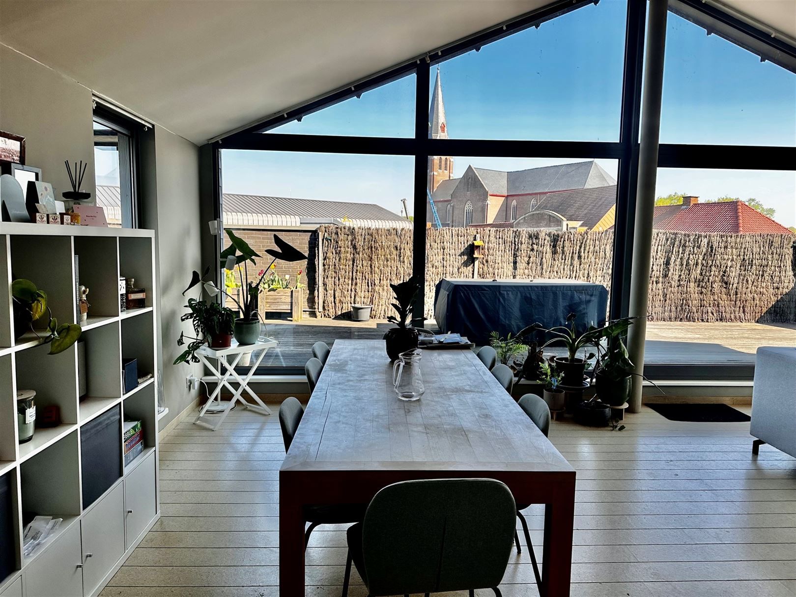 Instapklaar appartement te huur in centrum Kruishoutem foto 4