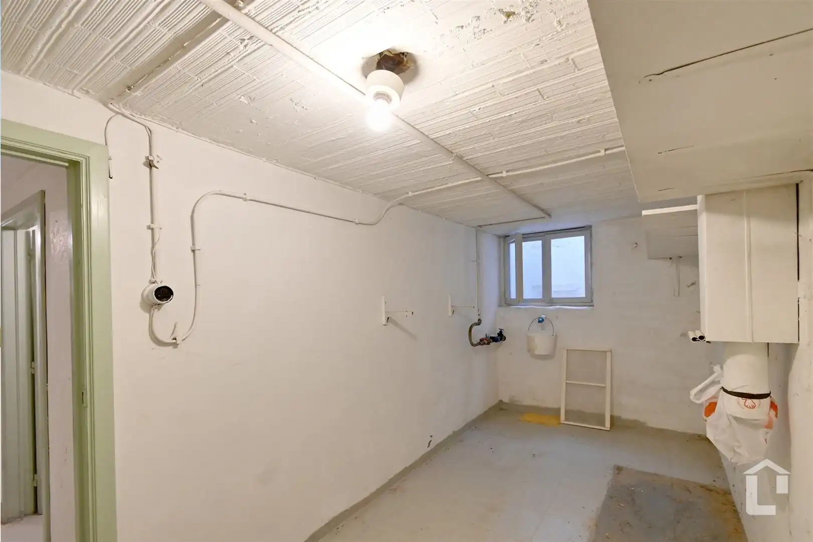 Te renoveren woning met veel potentieel nabij Zottegem foto 17