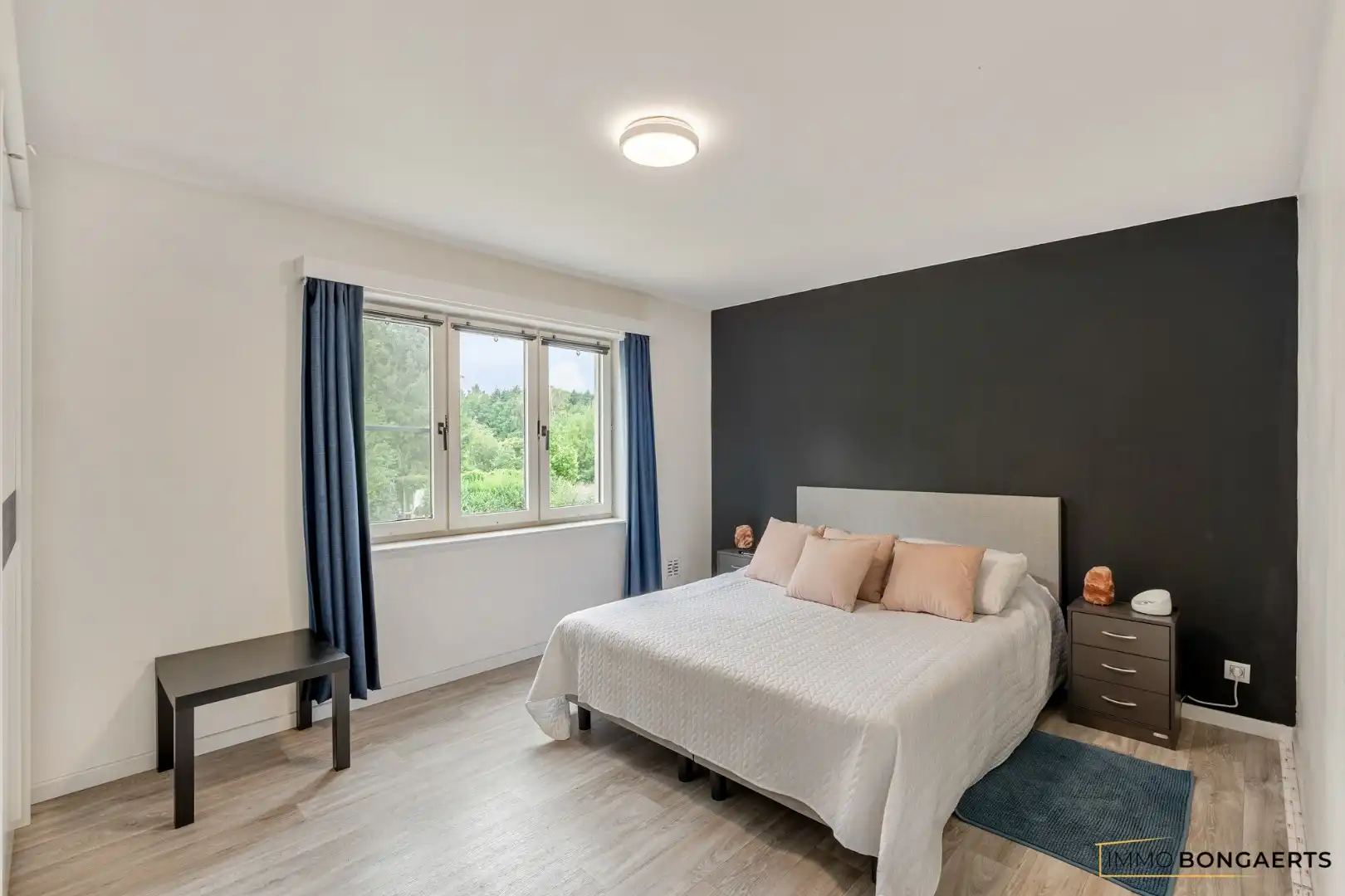 Gemeubeld appartement met 2 slaapkamers foto 8