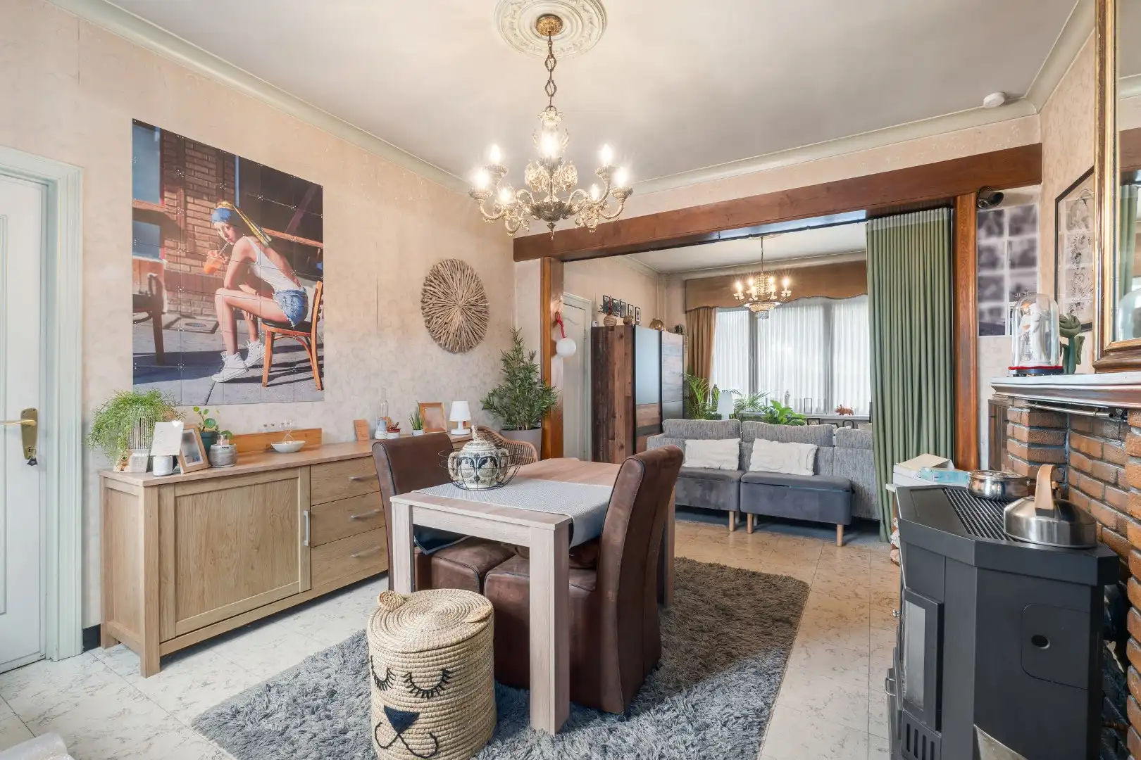Te renoveren woning met ruime tuin nabij het centrum van Zomergem foto 3