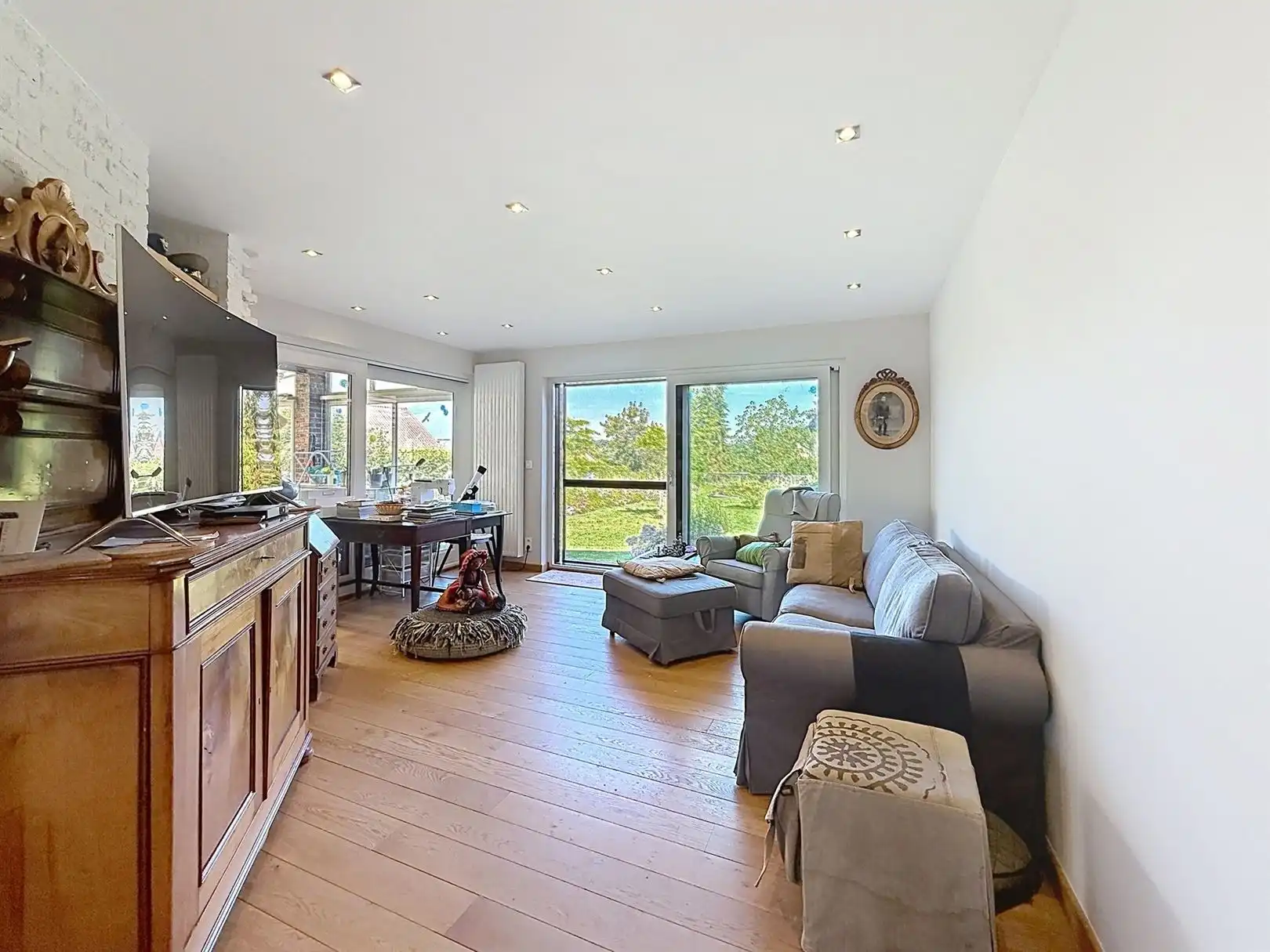 Ruime landelijke woning met 5 slpks, 19a 76ca foto 41