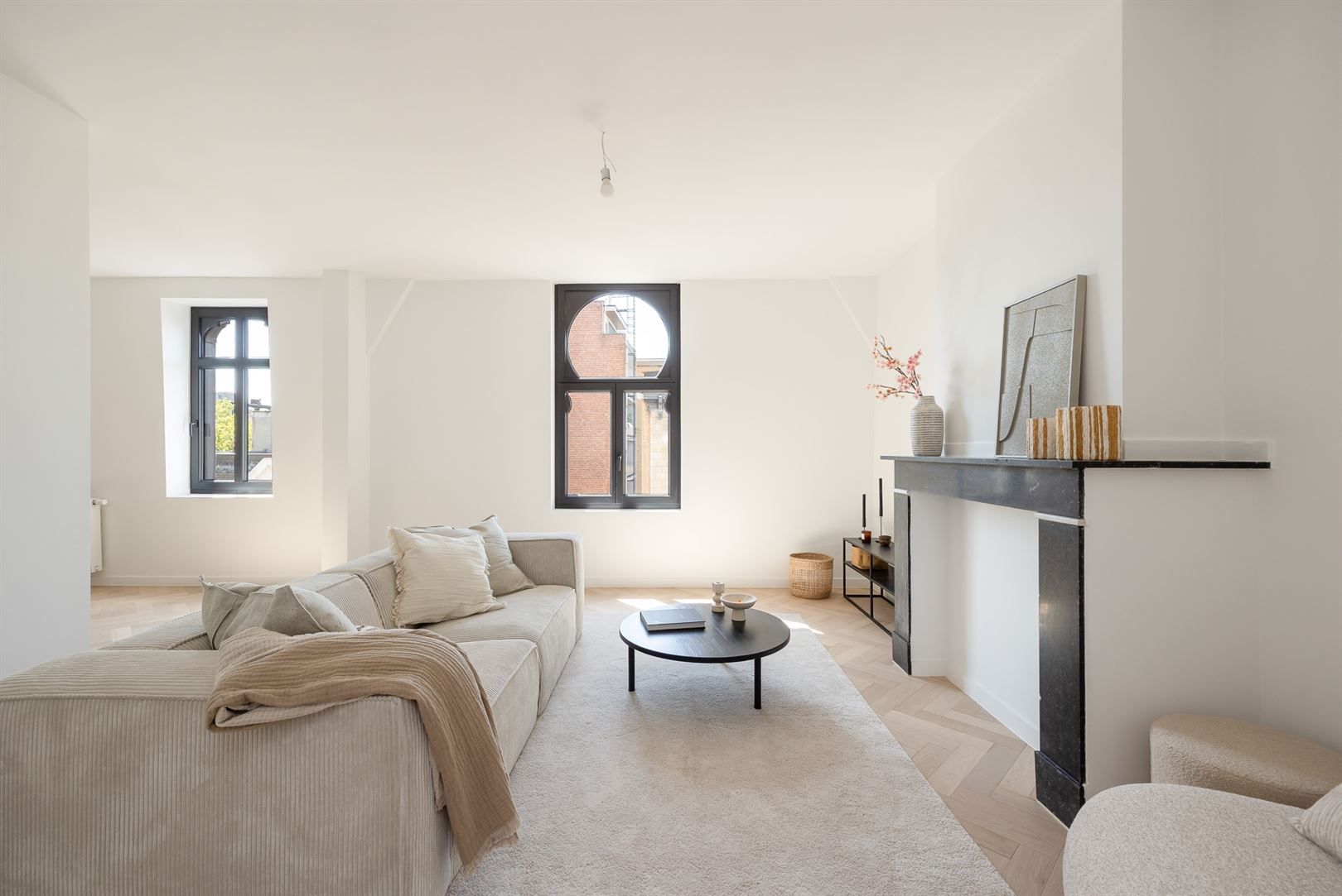 Stijlvol appartement in gerenoveerd Art Nouveau gebouw foto 6