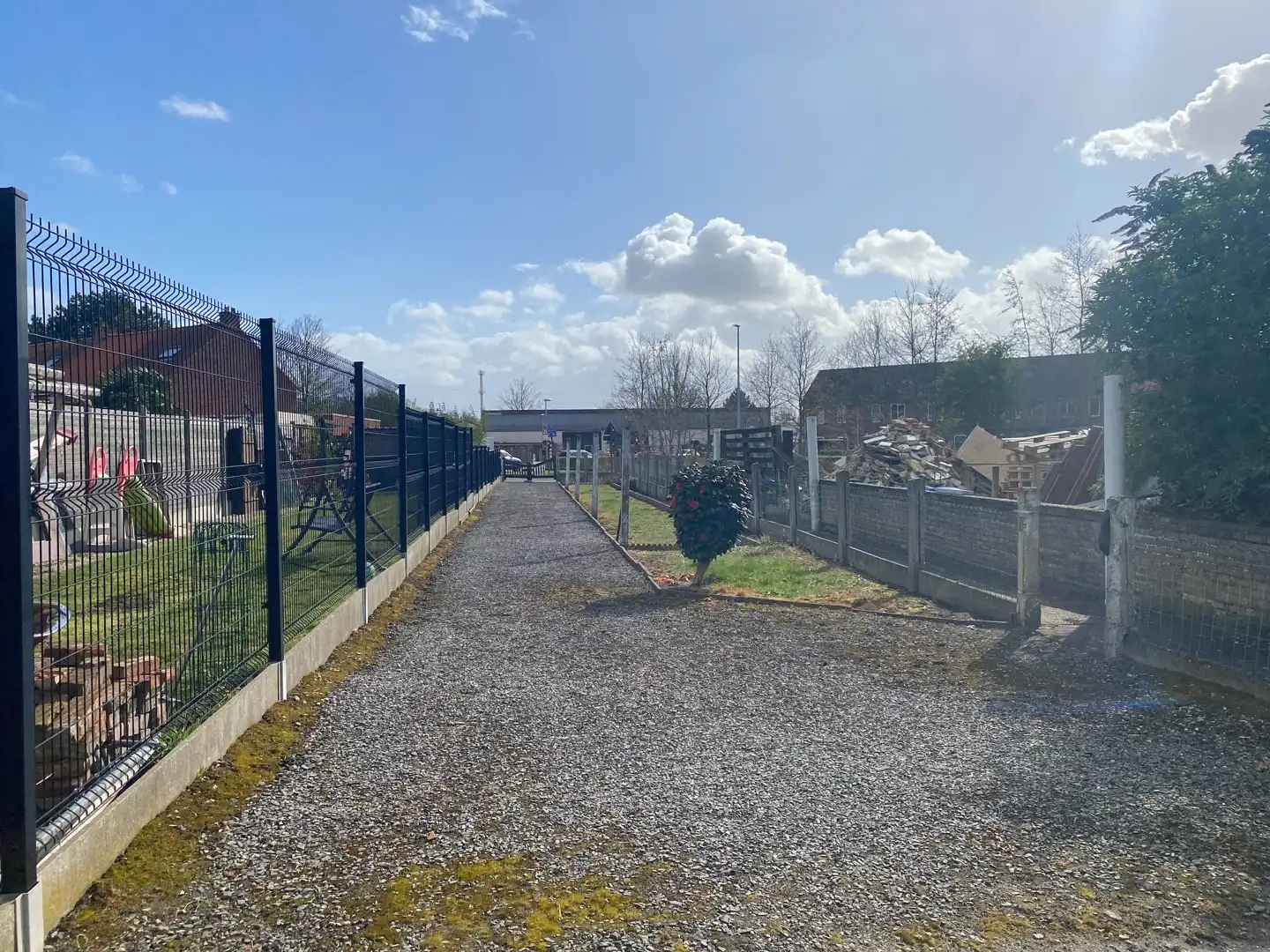 Te renoveren authentieke rijwoning met tuin en garage foto 13