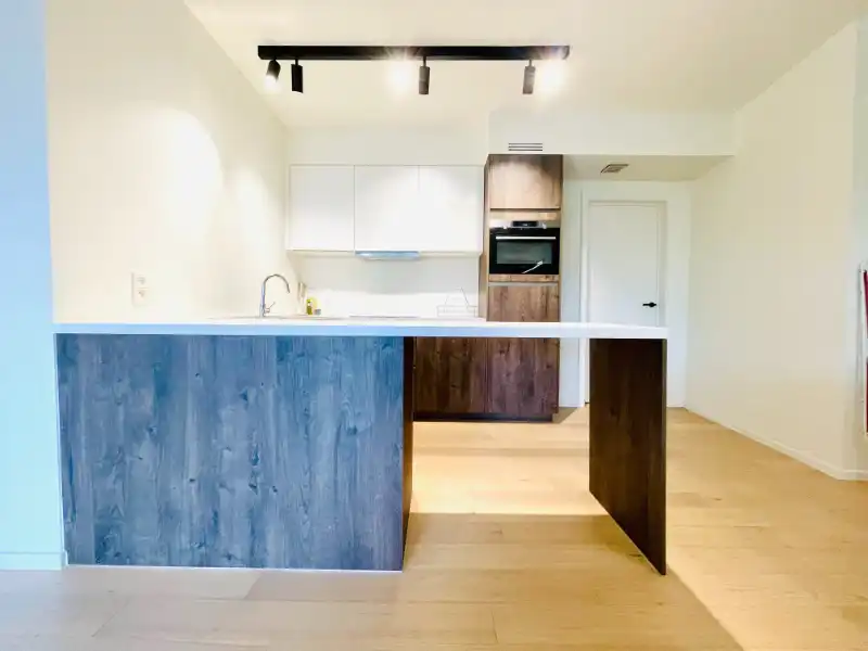 Twee slaapkamer appartement in het hartje van Deinze foto 8