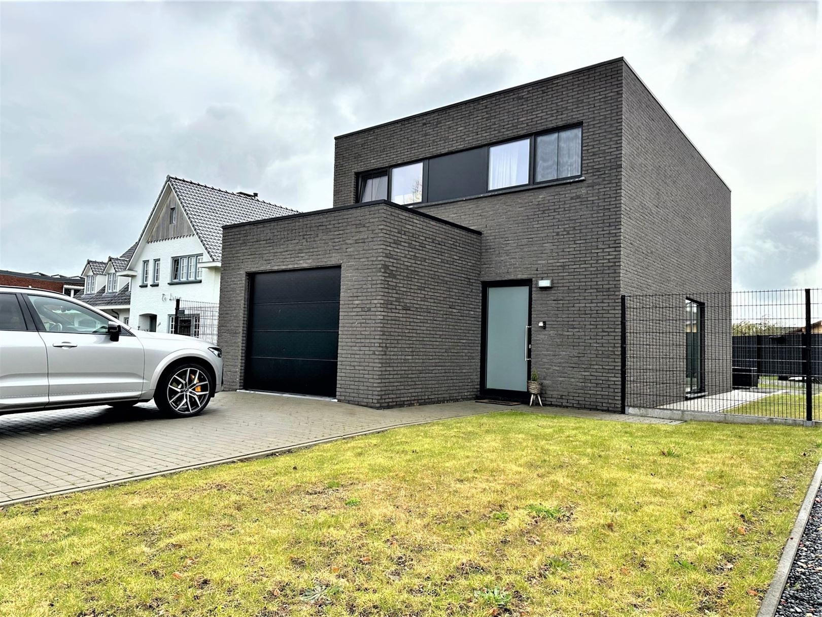()=>{if(producerUpdateValueVersion(node),producerAccessed(node),node.value===ERRORED)throw node.error;return node.value} Zonhoekstraat 192A - 3910 NEERPELT