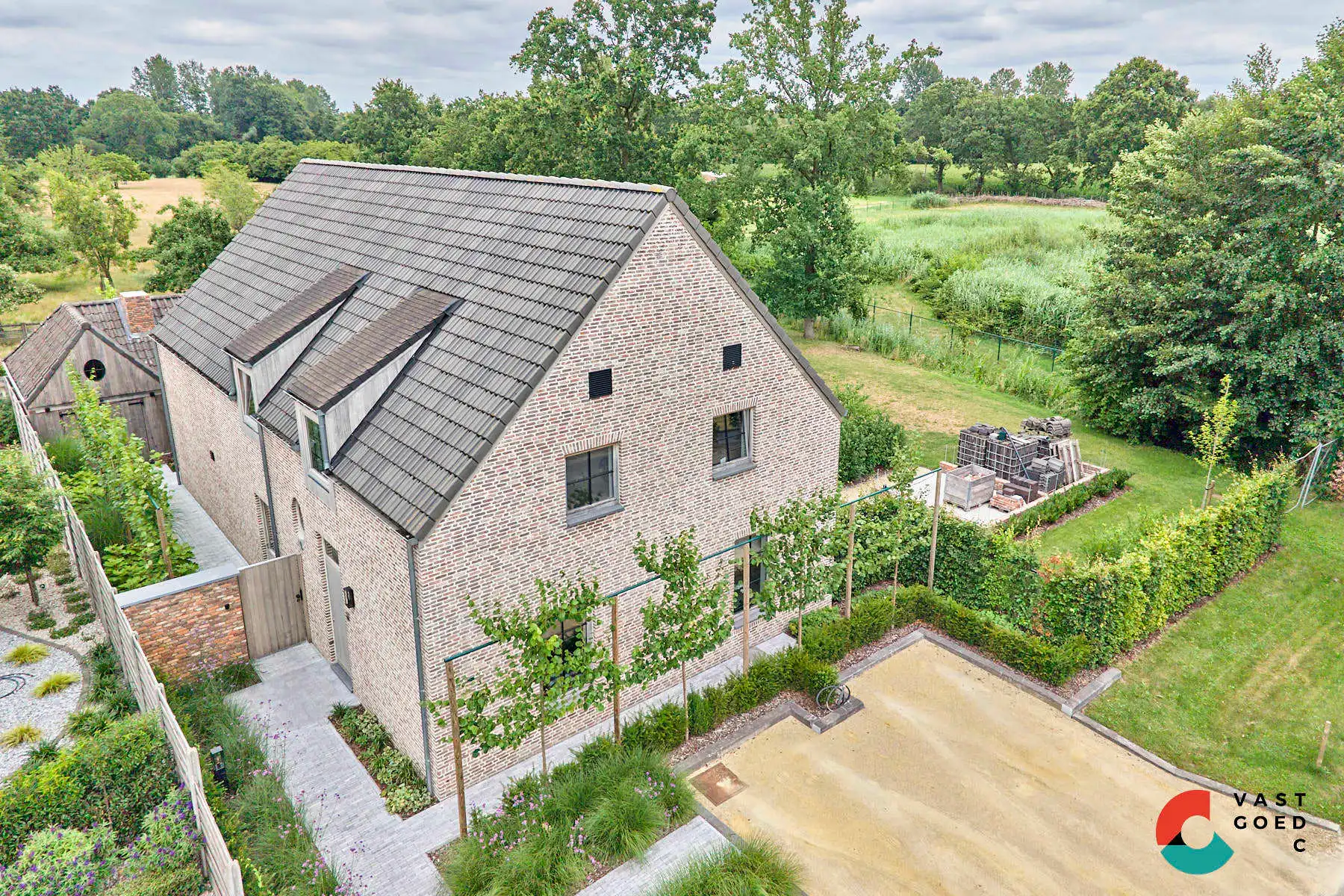 Villa te koop foto 2