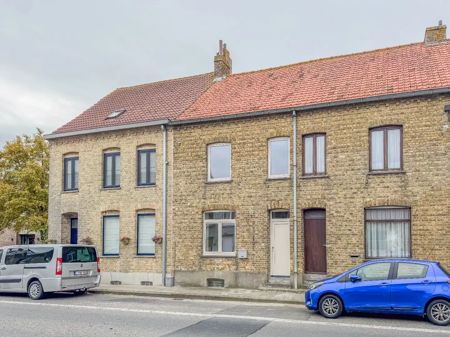 Gezellige woning met 2 slaapkamers, dressing en tuin. foto 25