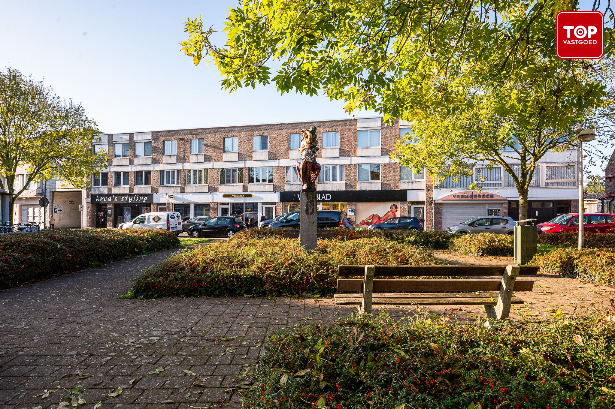 Instapklare woning met tuin in centrum Mariakerke foto 28