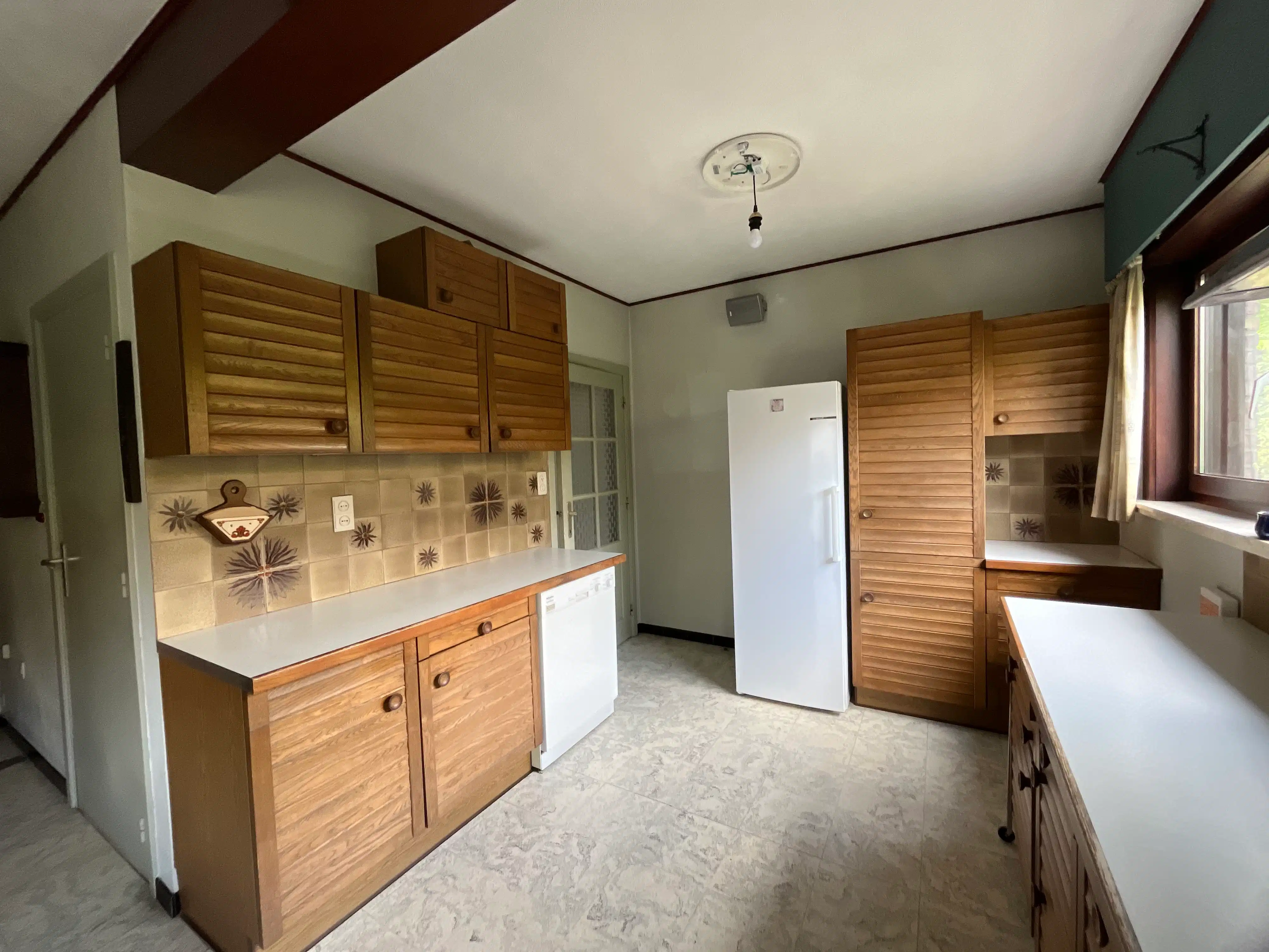 Uitstekend gelegen ruime woning foto 16