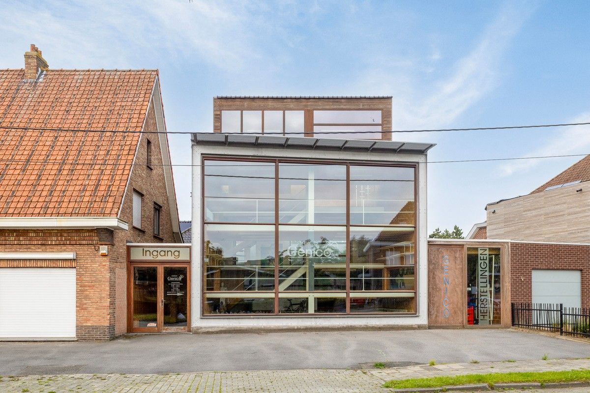 Ruime woning met handelspand in hartje van Sleidinge foto 8