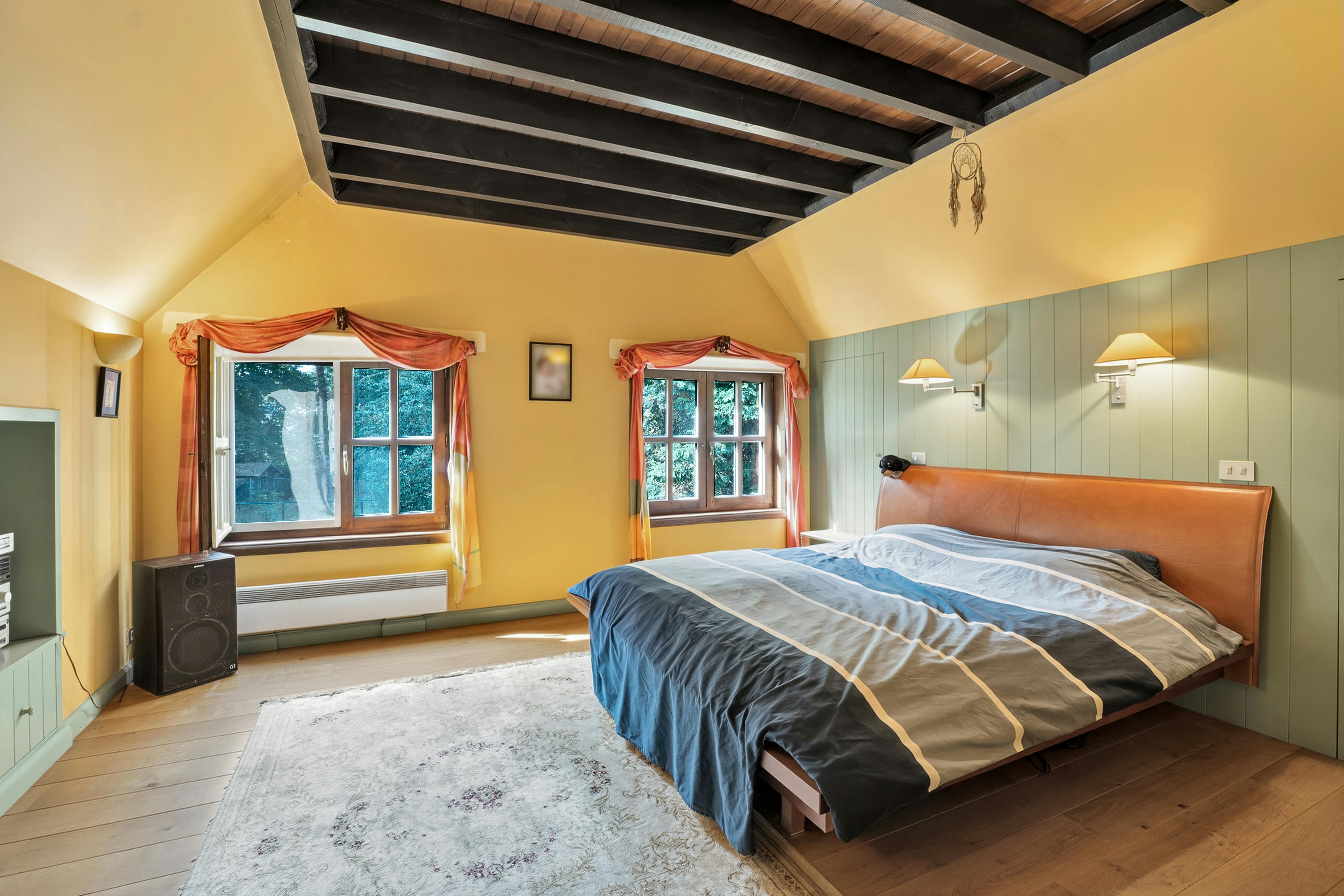 Karaktervolle villa met bijgebouw te koop in Schilde foto 18