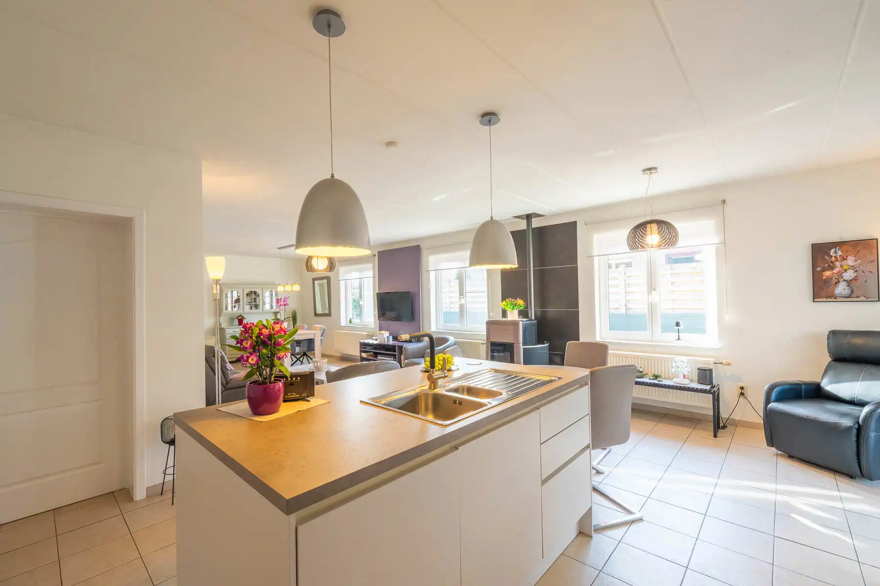 Karaktervolle open bebouwing op een riant perceel van 2.062 m² foto 8