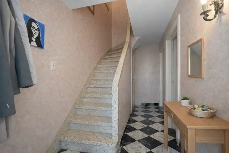 HALF OPEN BEBOUWING NABIJ DE MARKT VAN DE PANNE foto 10