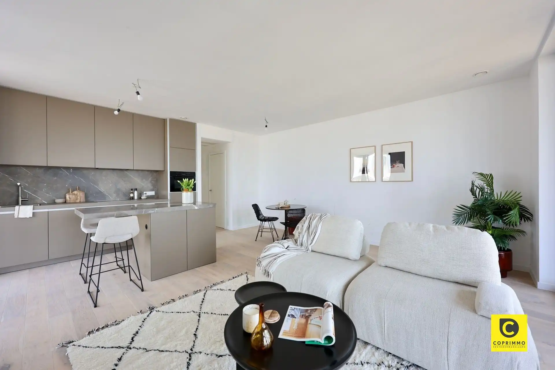 Nieuwbouw 1 slpk app met riante terrassen & Scheldezicht te Nieuw Zuid! foto 9