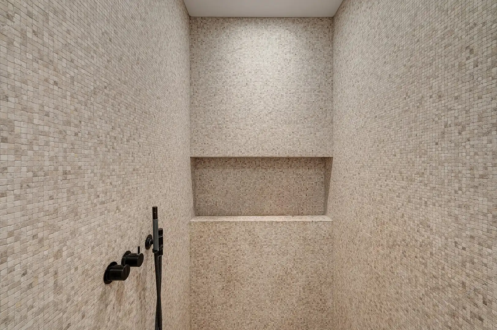 Luxueus appartement met frontaal zicht op het Zegemeer. foto 27