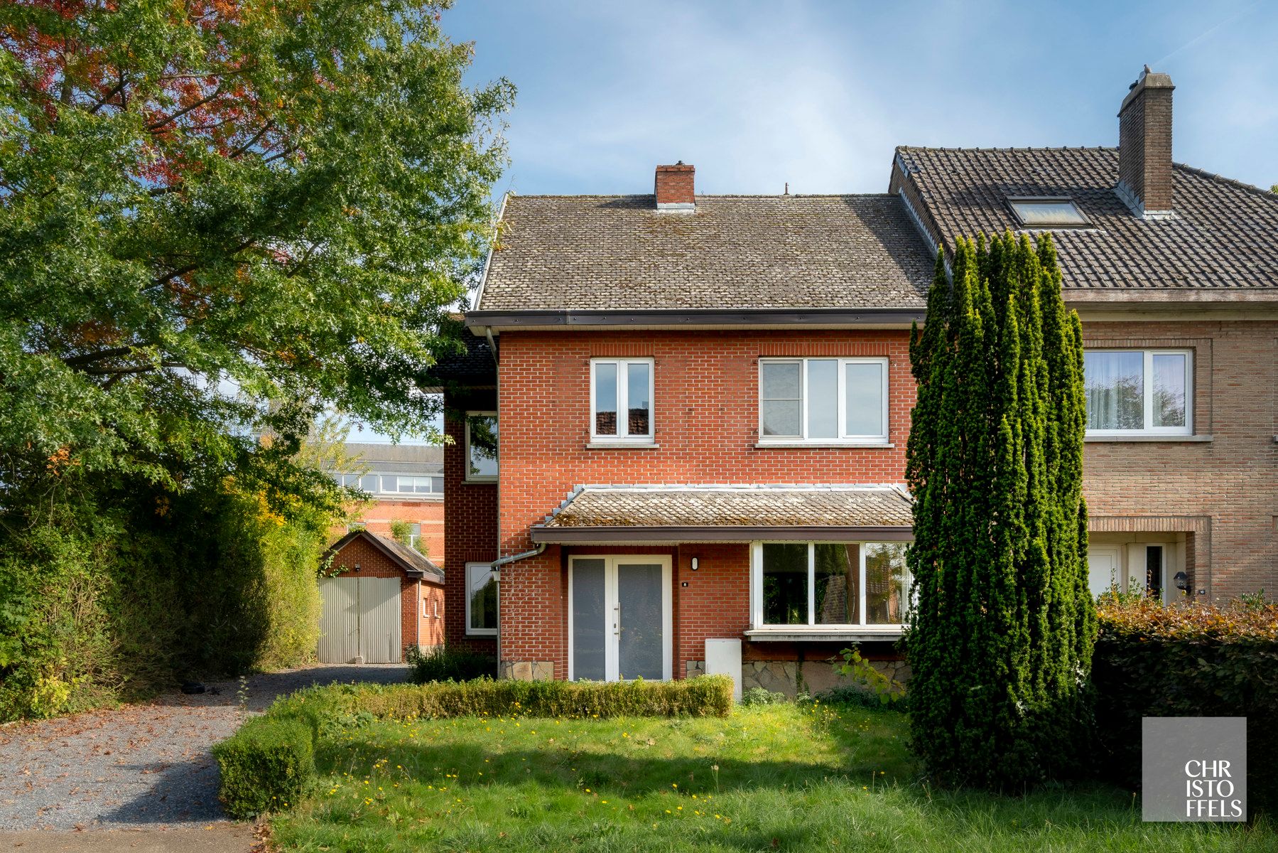 Residentieel en centraal wonen in een groene omgeving. foto 19