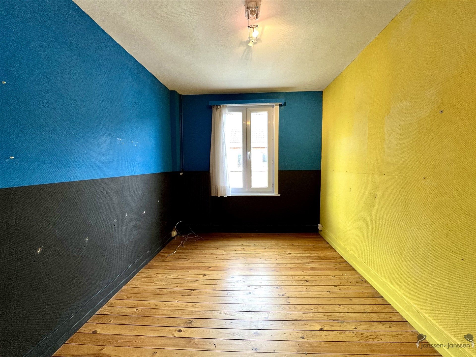 Te renoveren centrumwoning foto 16