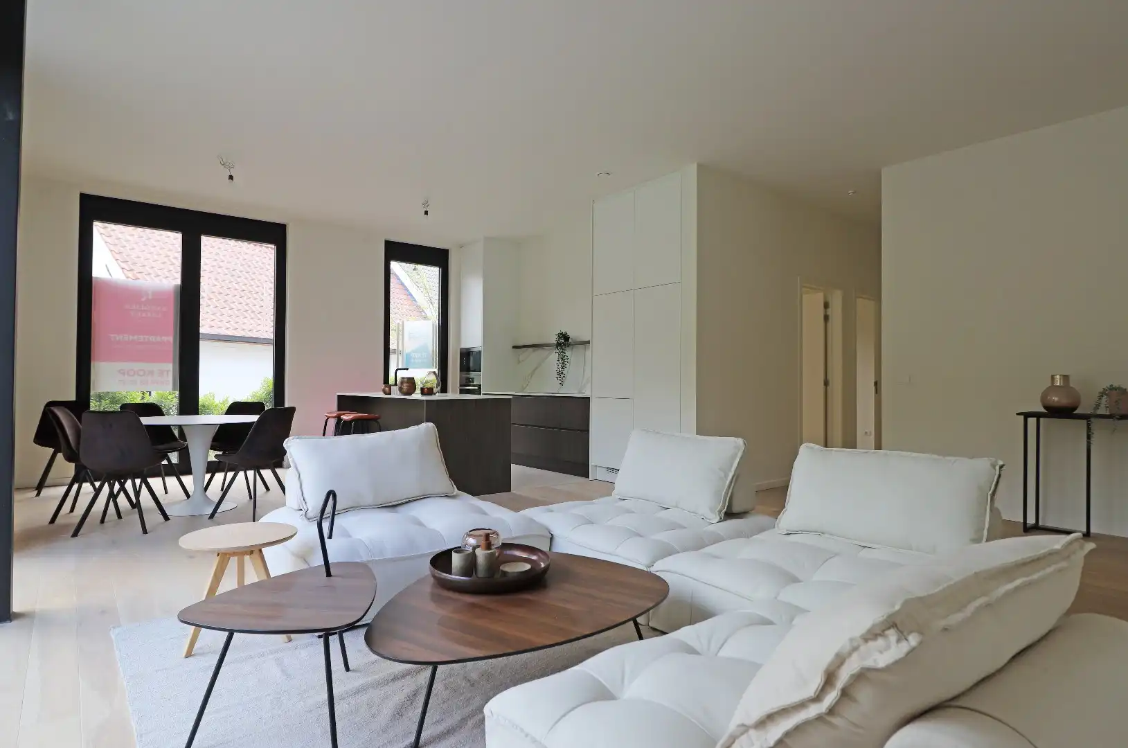 Prachtig gelijkvloers appartement foto 2