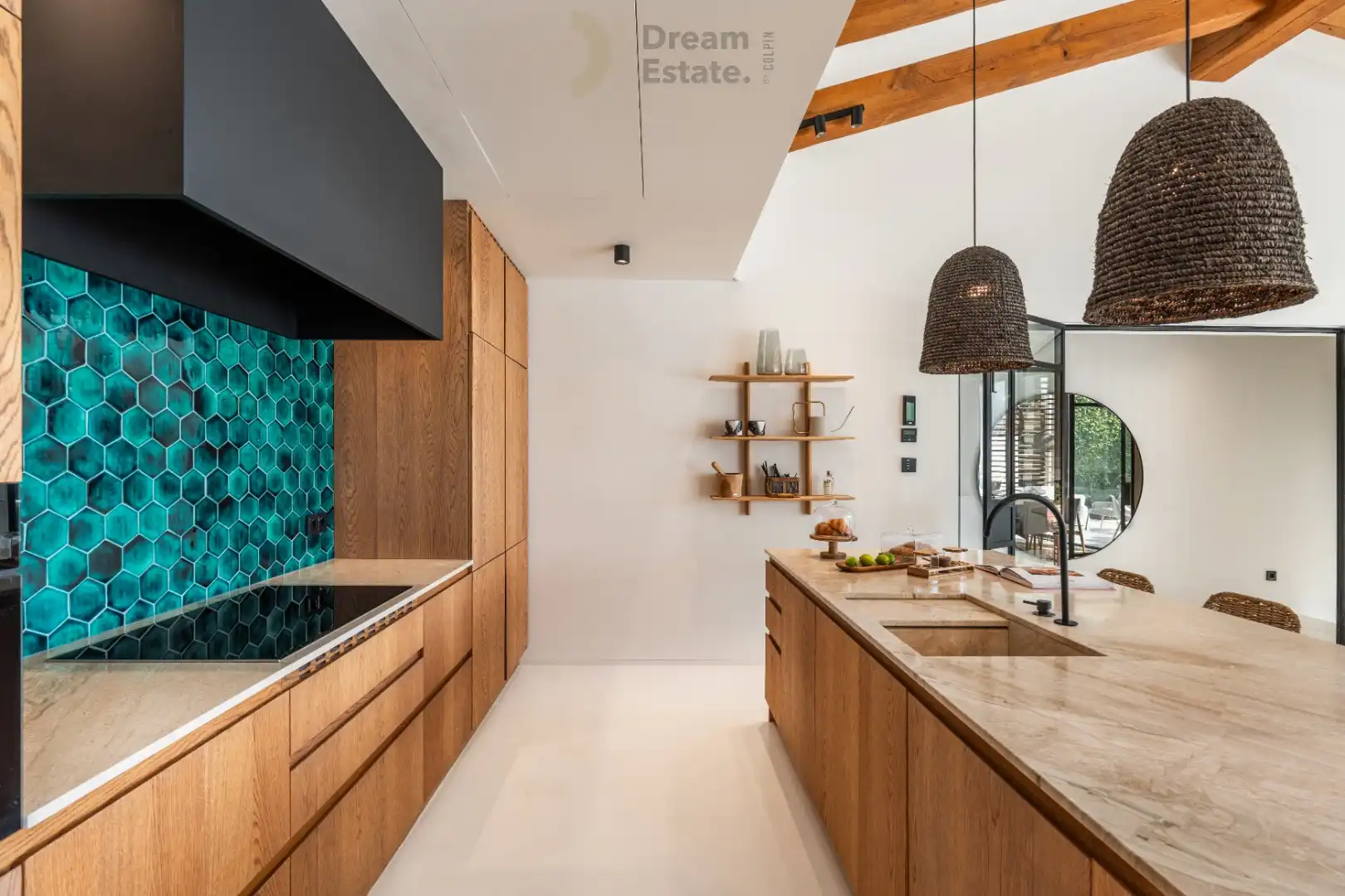 Unieke eerstelijns golfvilla in een exclusieve 'gated community' te Nueva Andalucia foto 11