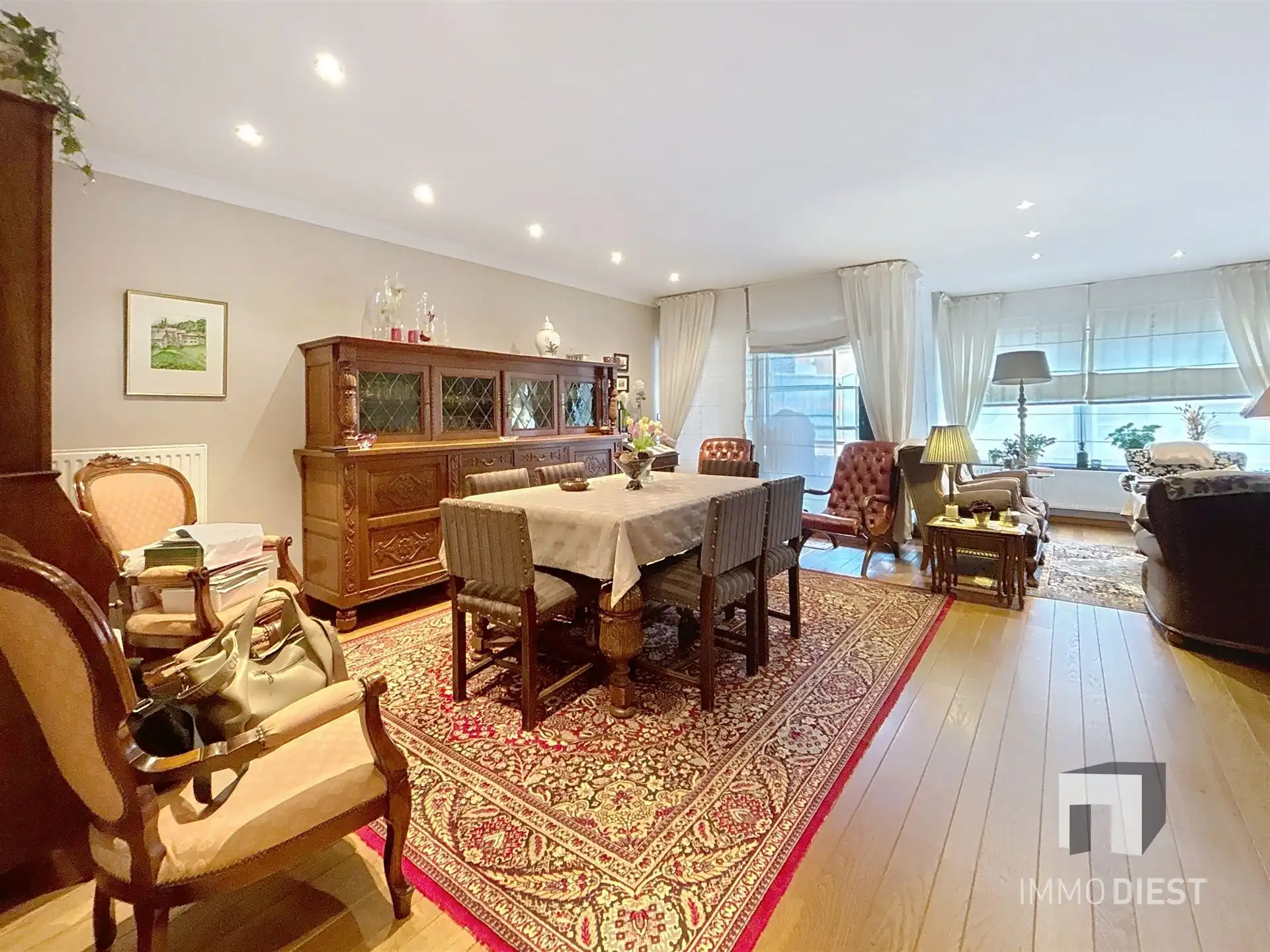 Duplex 176m2 - 3 slaapkamers - garagebox foto 3