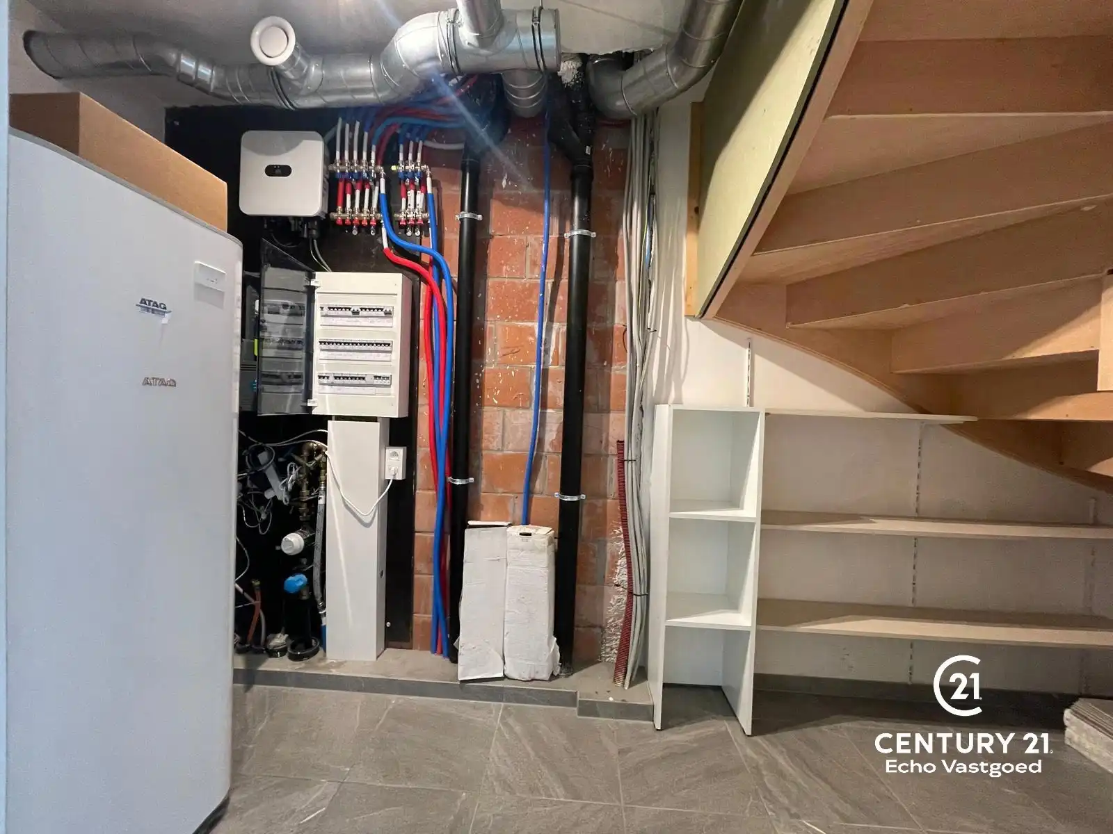 Instapklare ruime woning in een rustige nieuwe verkaveling. foto 25