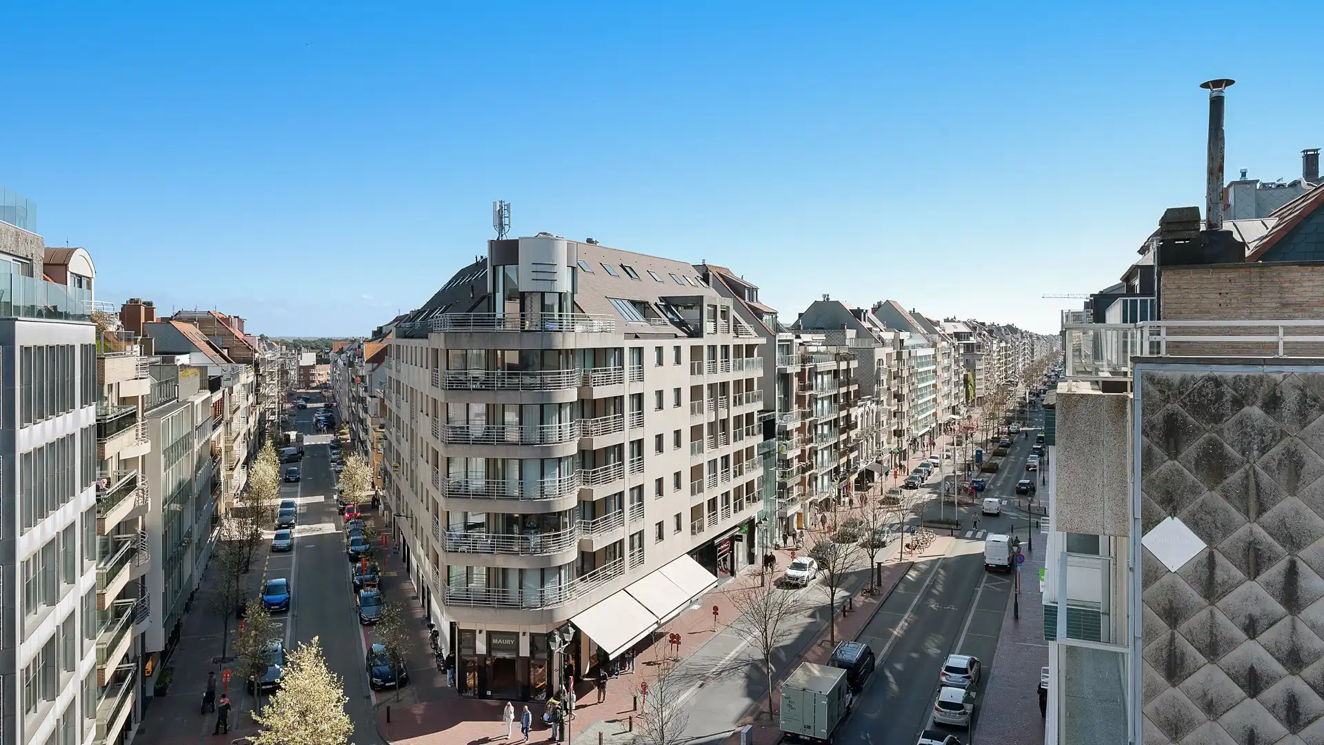 Prachtig nieuwbouw appartement met zijdelings zeezicht in het centrum van Knokke. foto 9