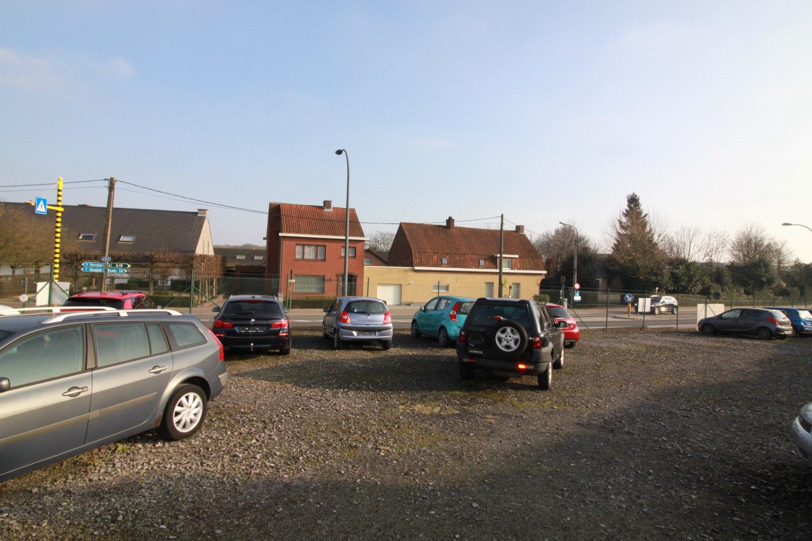 Centraal gelegen grond met een totale oppervlakte van 657m² foto 4