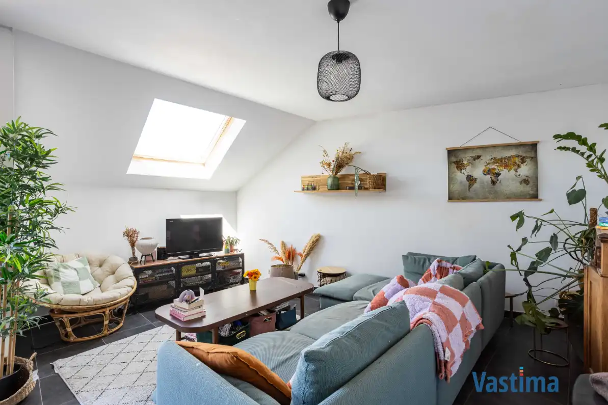 Lichtrijk appartement met 2 terrassen, staanplaats en extra zolderruimte foto 5
