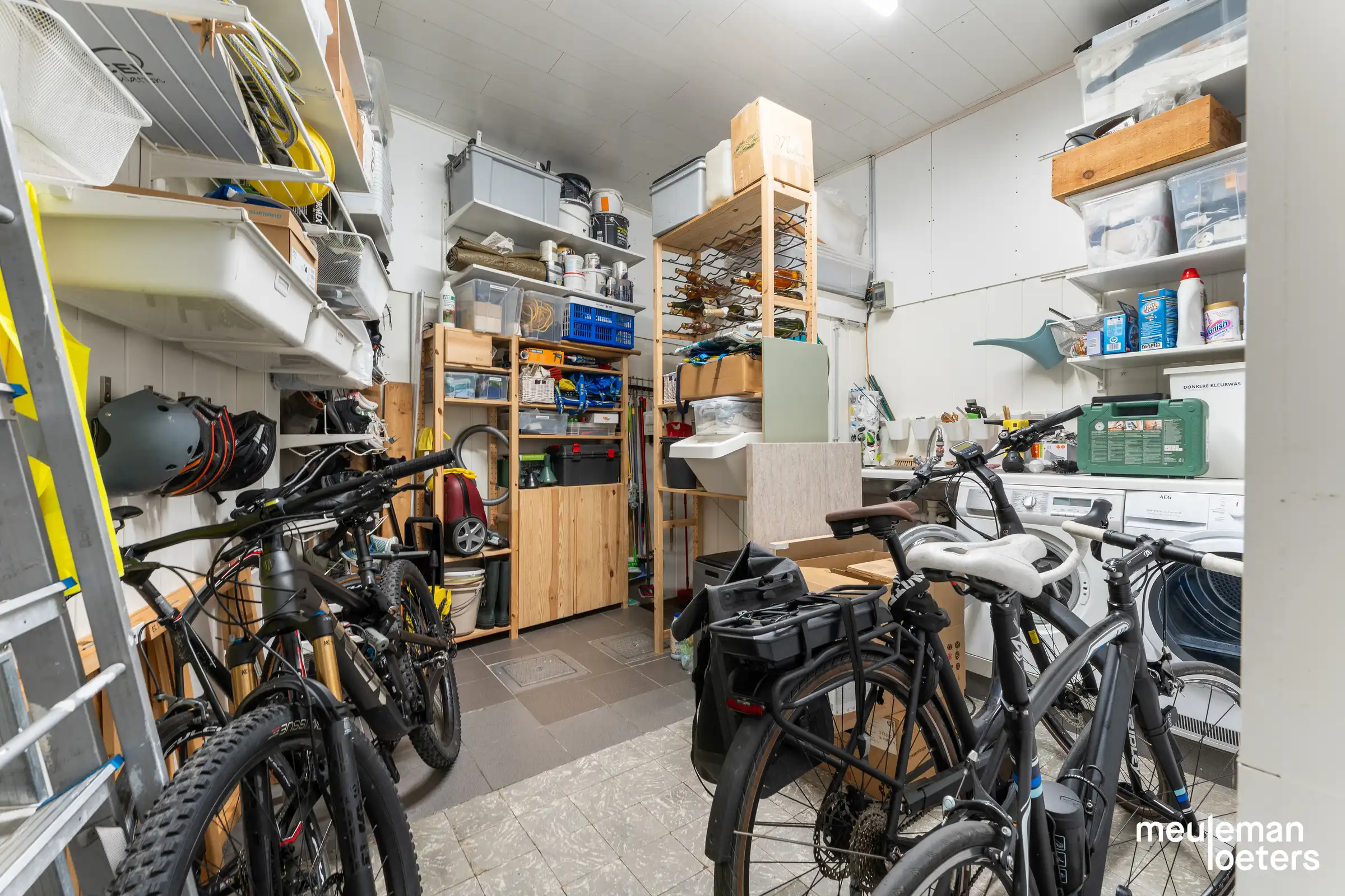 Instapklare woning met combinatiemogelijkheden wonen en werken foto 20