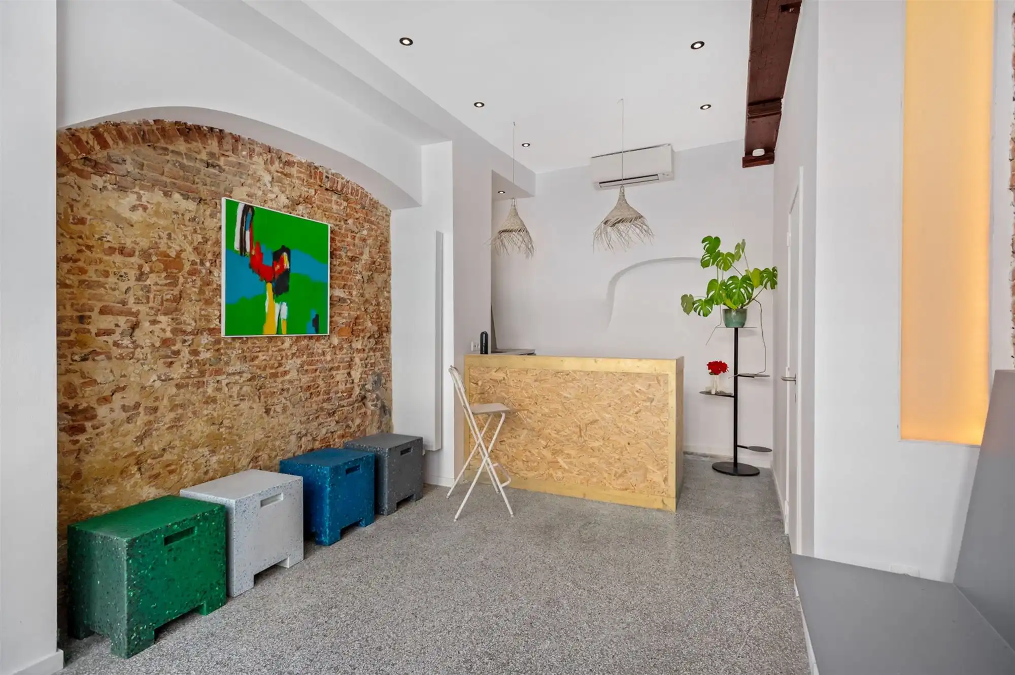 Instapklare woning met 2 slaapkamers en polyvalente ruimte. foto 4