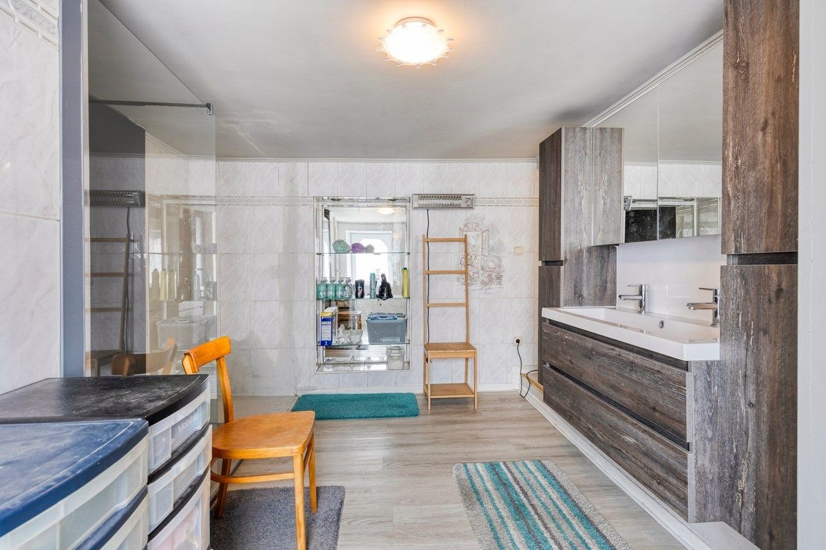 Karaktervolle woning met tuin en parking aan achterzijde - aan het stadscentrum van Tongeren foto 14