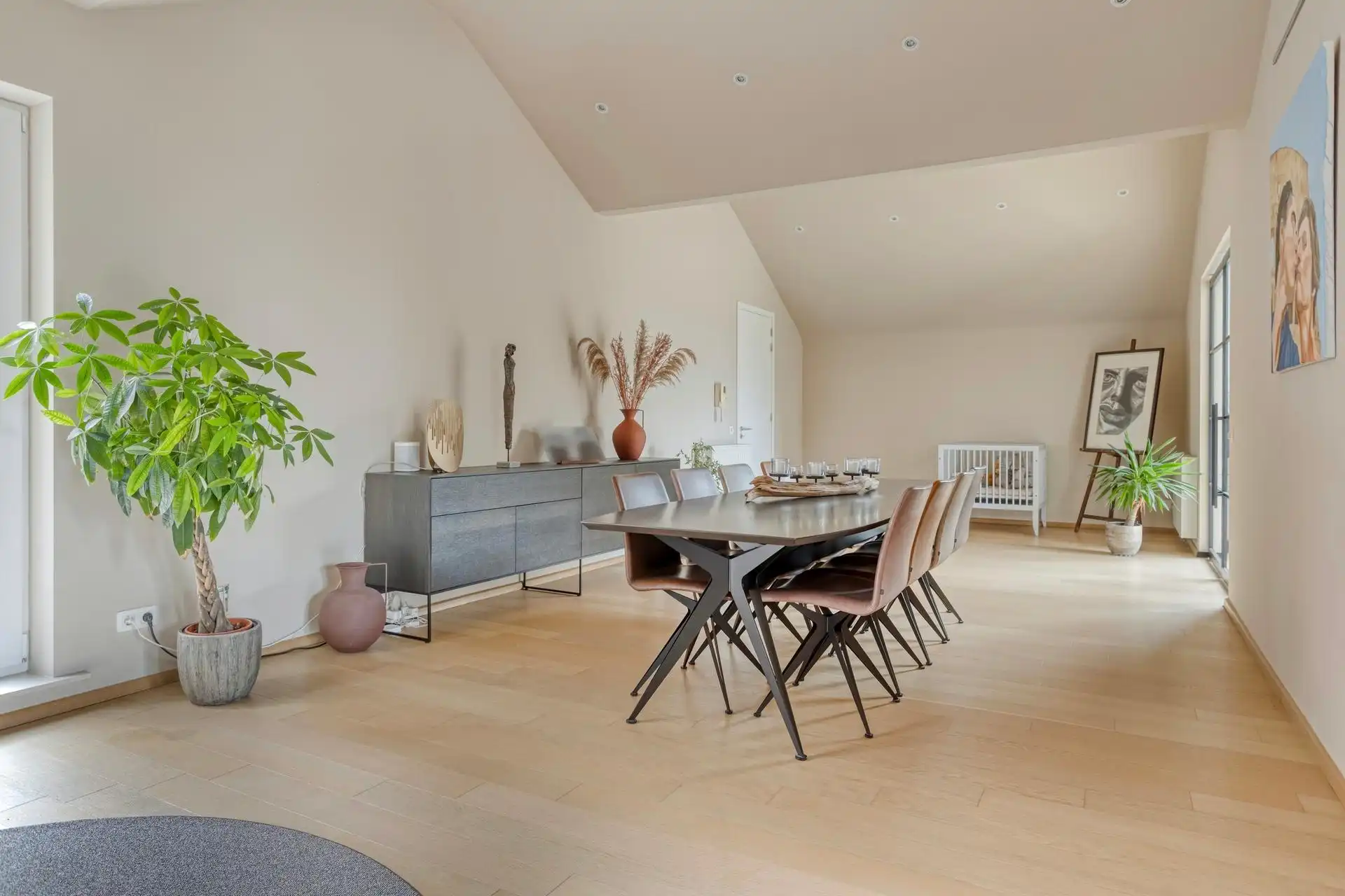 Exclusieve penthouse van ca. 225 m² waar luxe, ruimte en comfort perfect samenkomen. foto 6