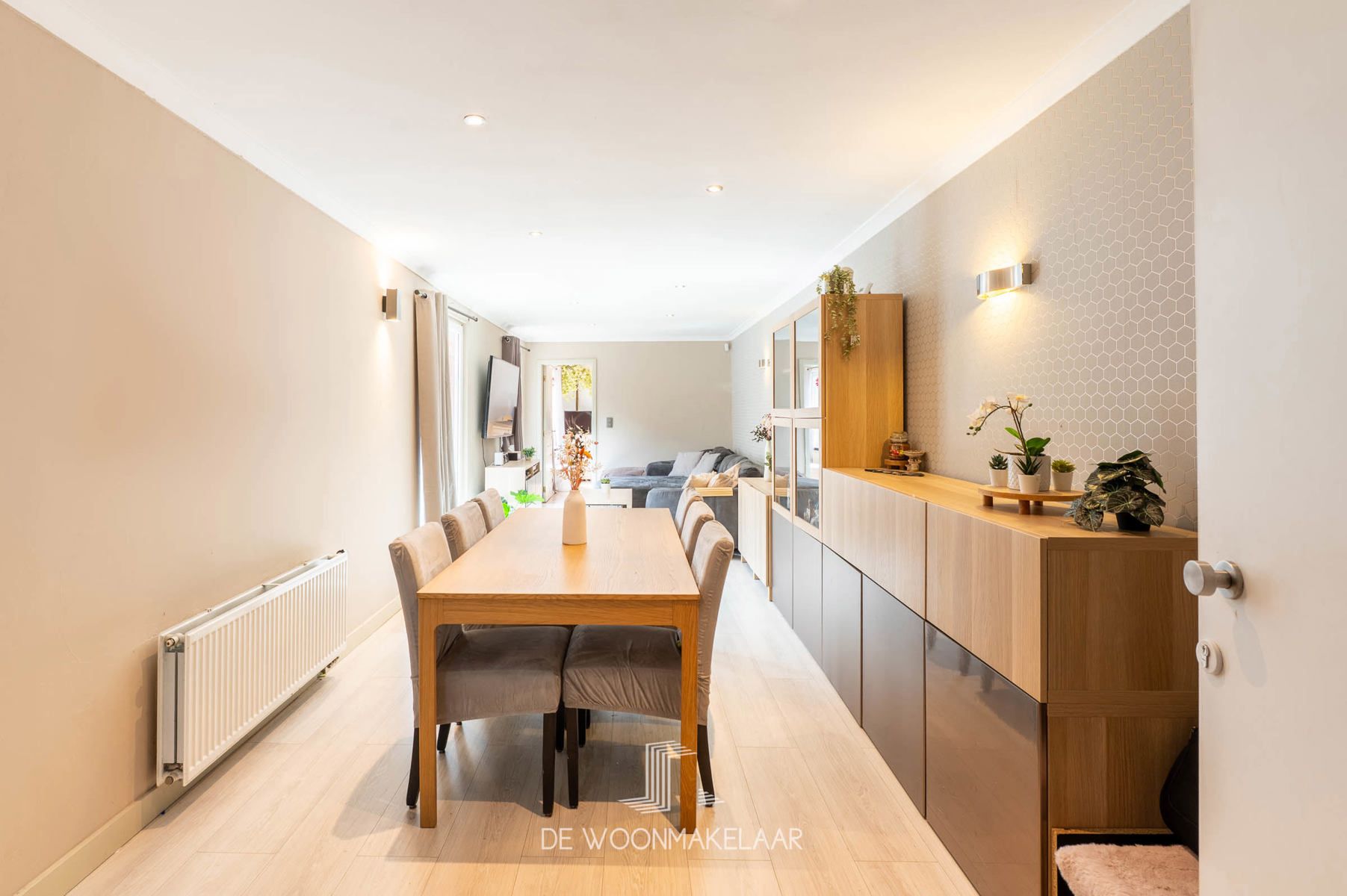 Gelijkvloers appartement met 3 SLK's, diepe tuin én garage foto 3