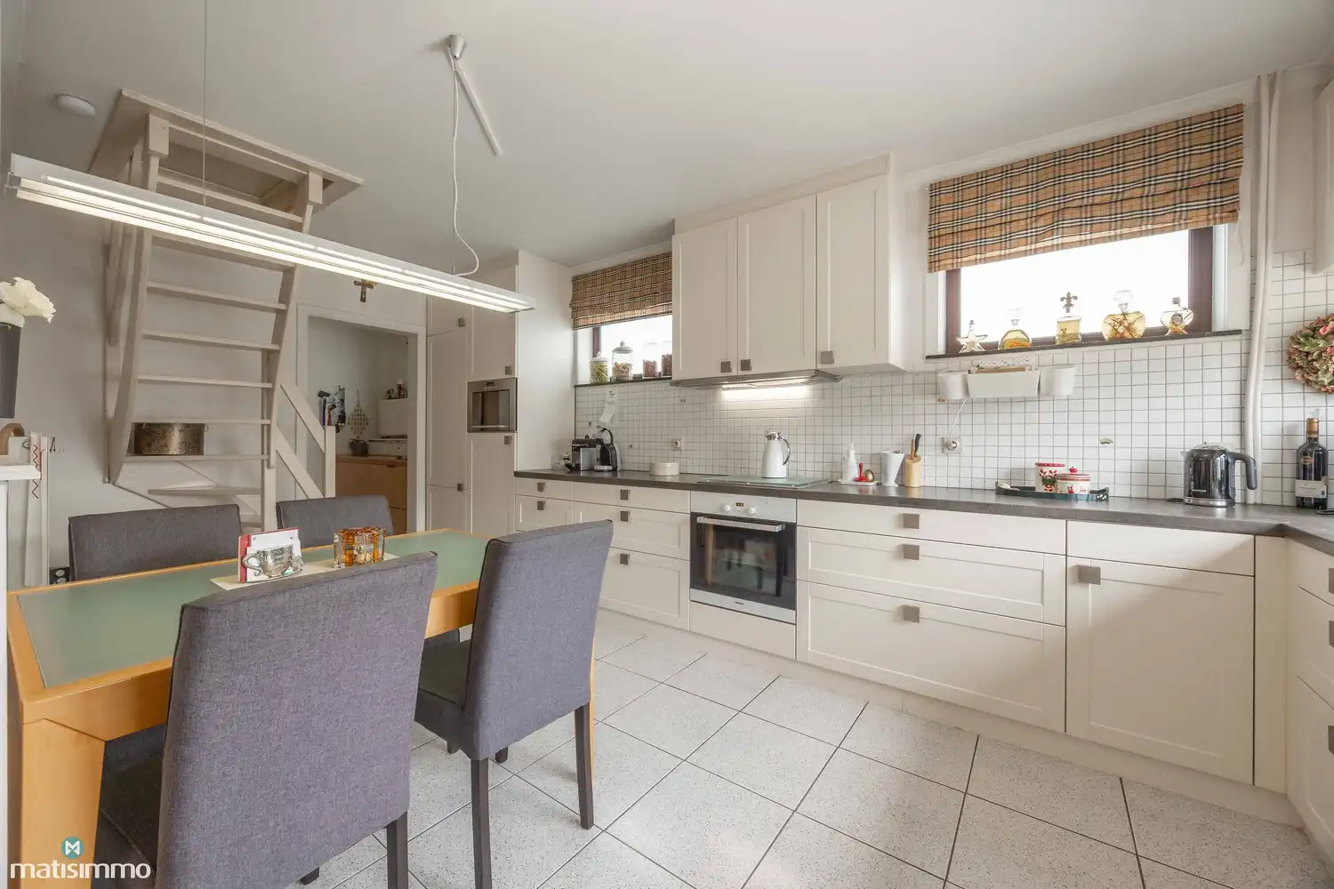 VRIJSTAANDE WONING MET MULTIFUNCTIONELE RUIMTE (KAPSALON)  IN GROTE-SPOUWEN foto 19