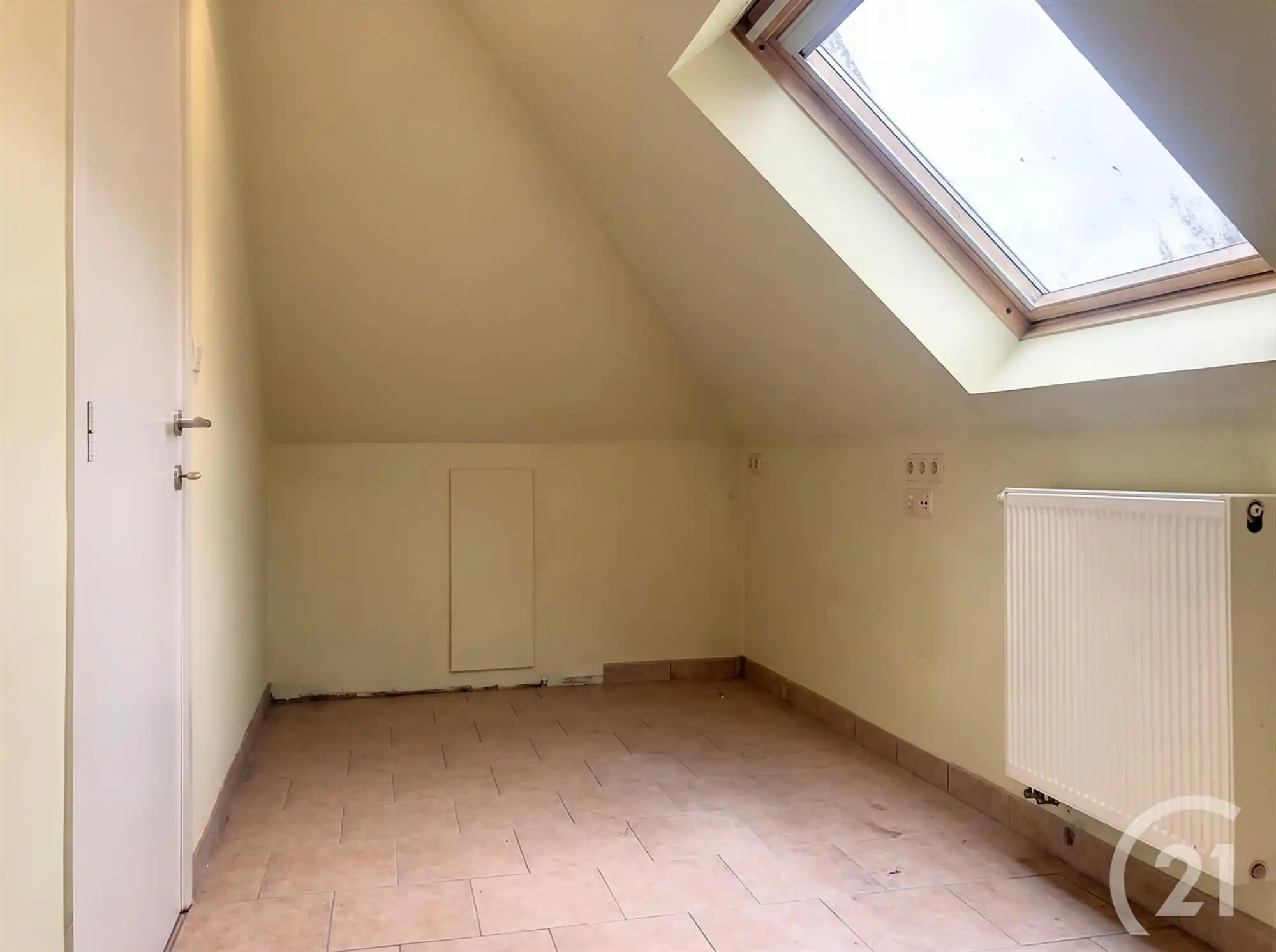 Ruime woning te huur in Begijnendijk! foto 19