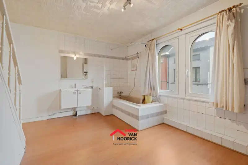 Instapklare woning 1 slaapkamer met stadstuintje. foto 9