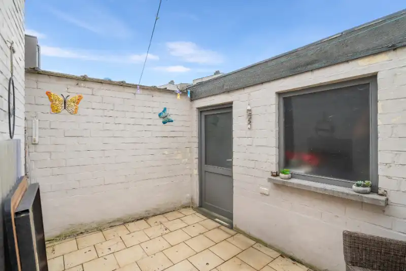 Woning aan de stadsrand foto 12