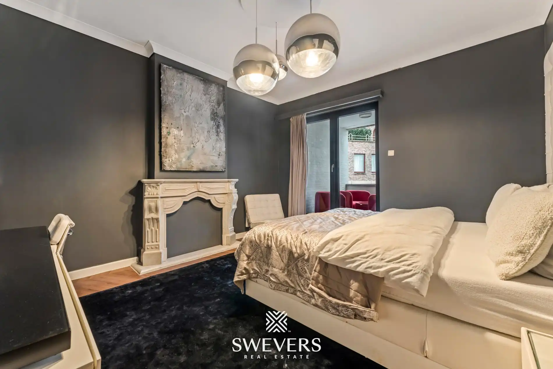 Exclusief gerenoveerde stadswoning met garage en drie terrassen in hartje Hasselt foto 26