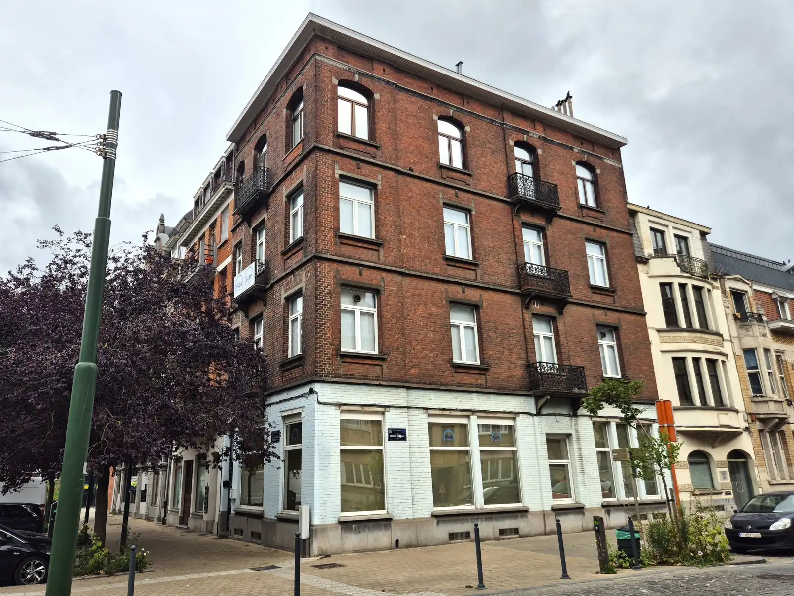 Kantoor/handel/wonen (combinatie) op absolute toplocatie! foto 2