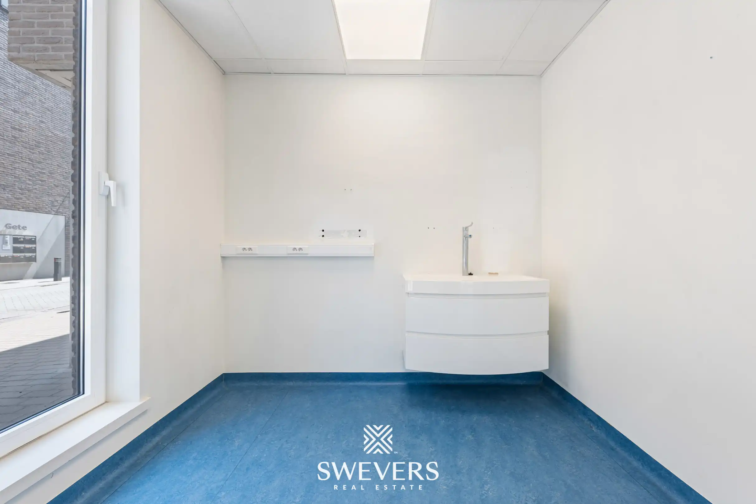 Instapklaar handelspand van 104 m² in het centrum van Halen foto 12