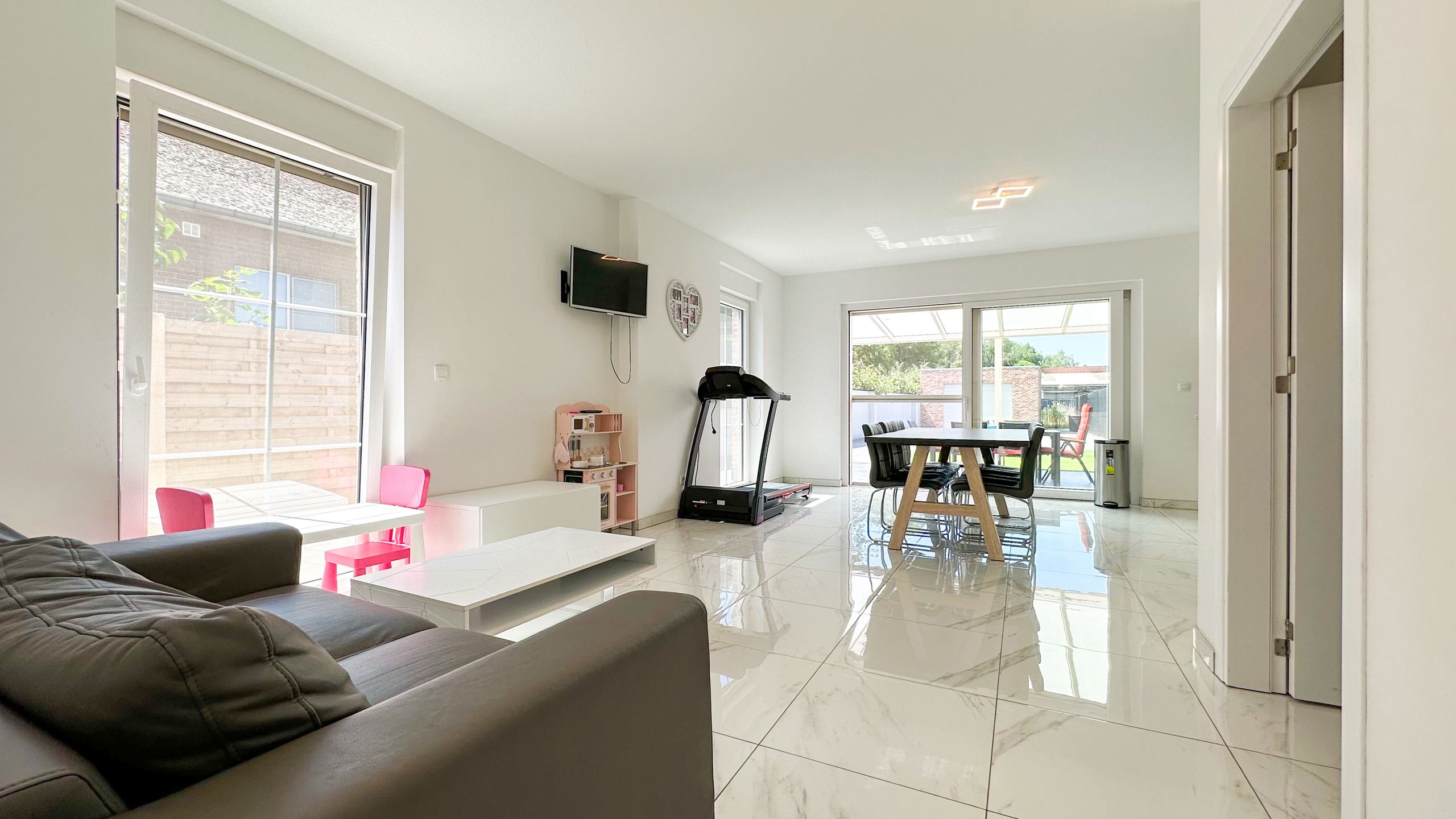 Prachtige halfopen nieuwbouwwoning in Heusden-Zolder!  foto 6