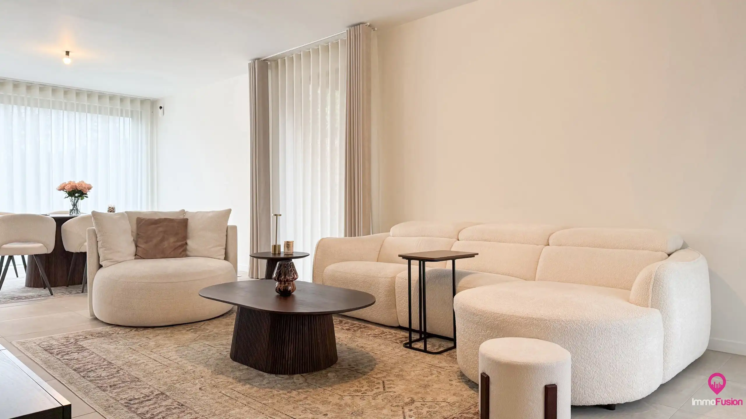 Stijlvolle nieuwbouwwoning met diepe tuin + vloerverwarming! foto 6