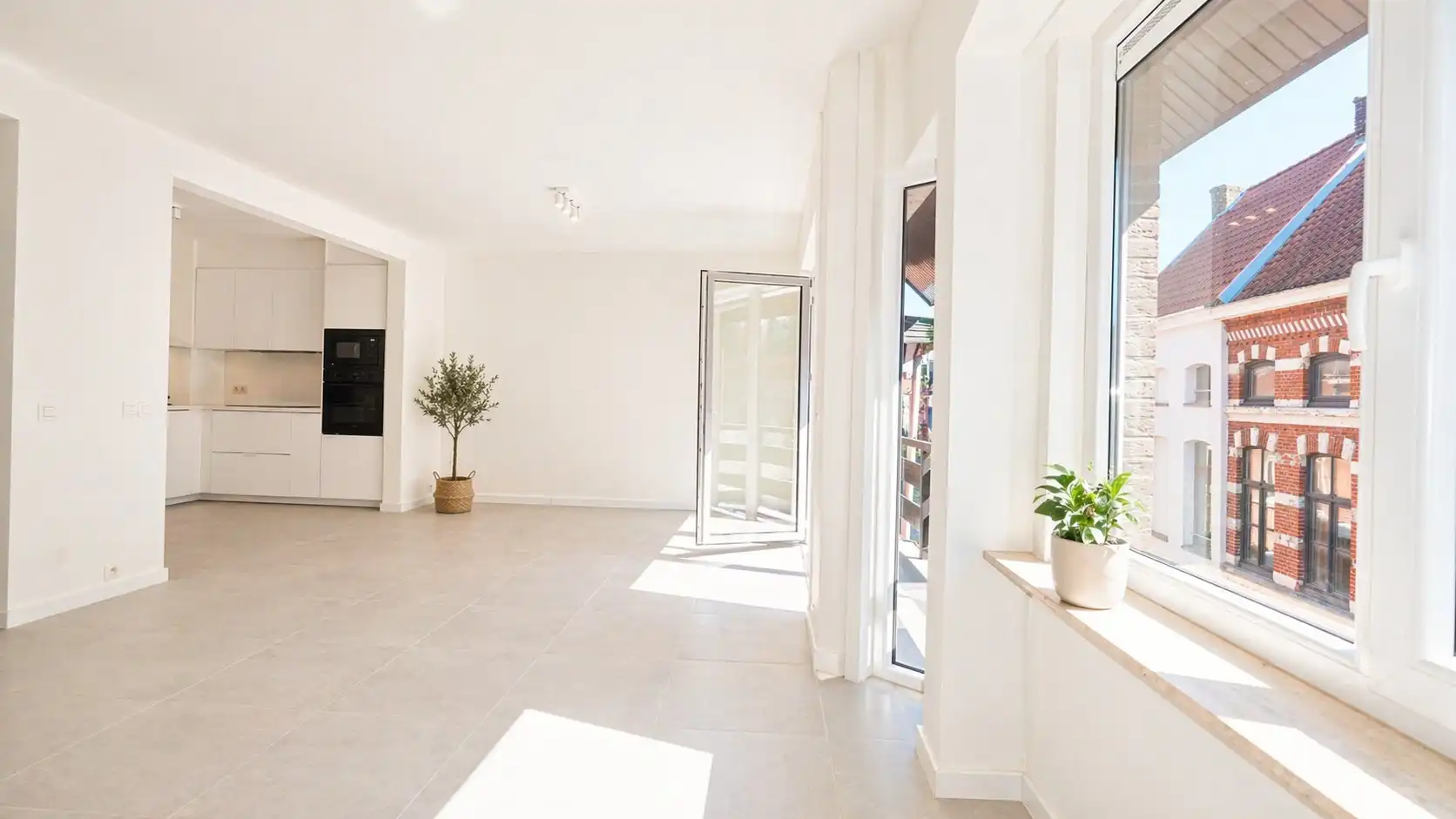 Instapklaar appartement met balkon en garagebox in het centrum van Lokeren foto 3