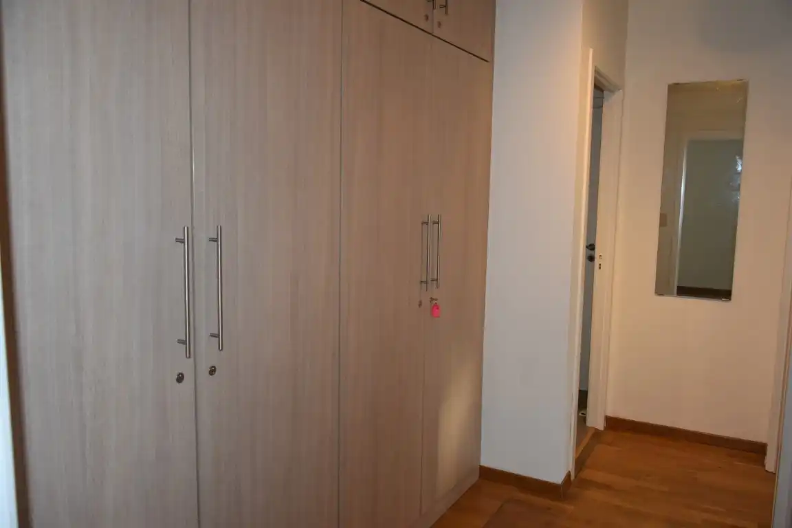 Centraal gelegen appartement met 2 slaapkamers foto 7